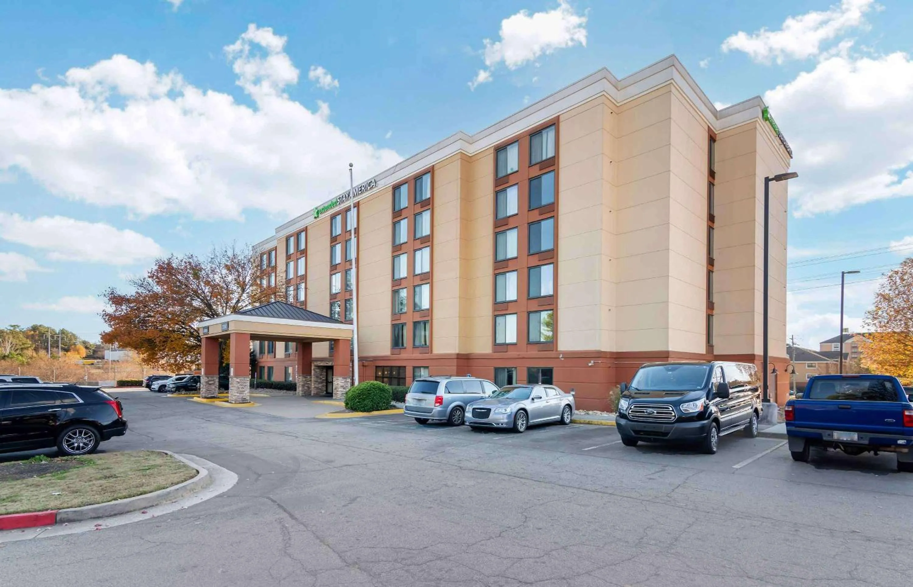 Property building in Extended Stay America Suites - Atlanta - Gwinnett Place