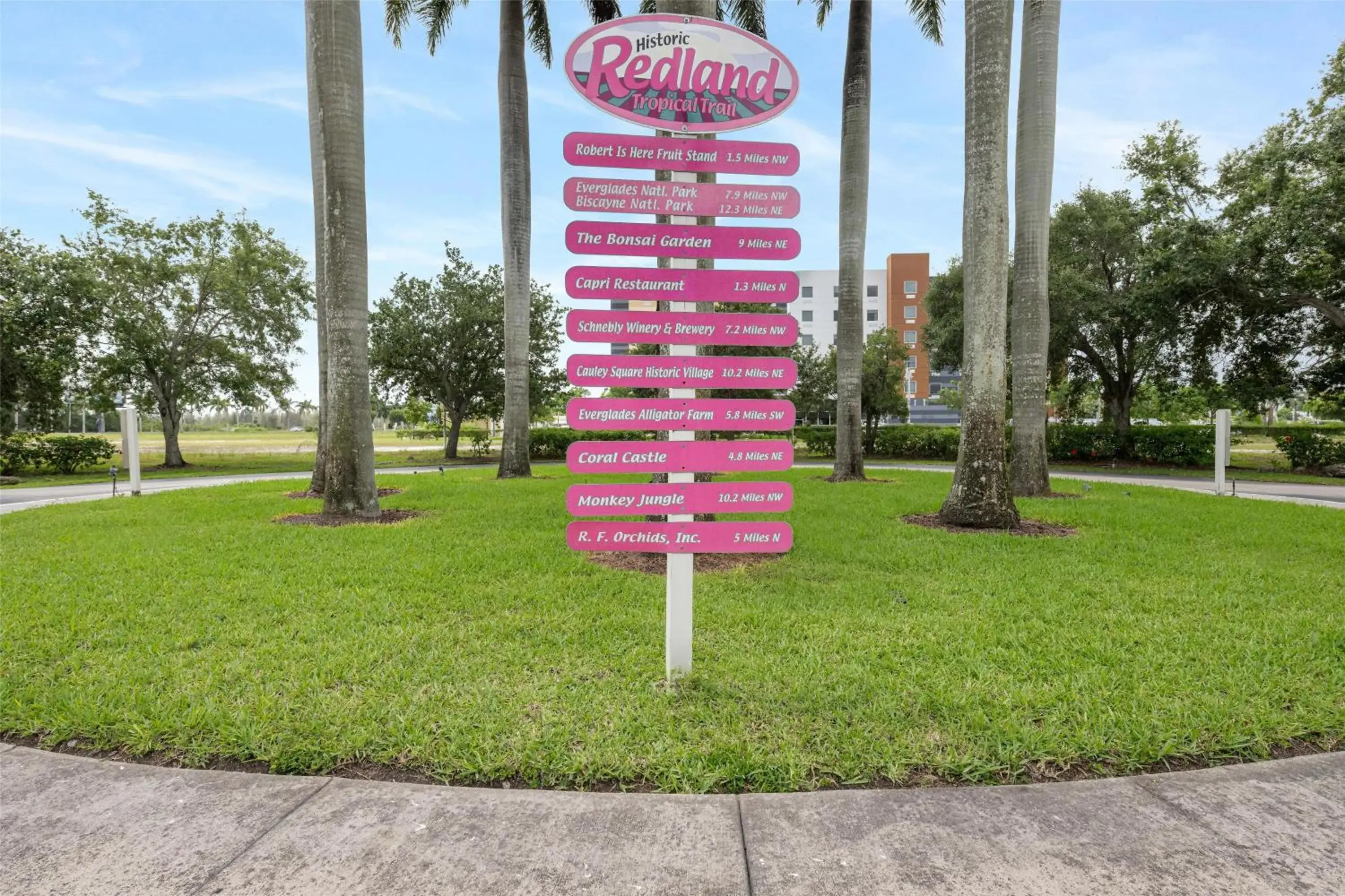 Property building in Best Western Gateway To The Keys - Florida City, Homestead, Everglades Property building in Best Western Gateway To The Keys - Florida City, Homestead, Everglades