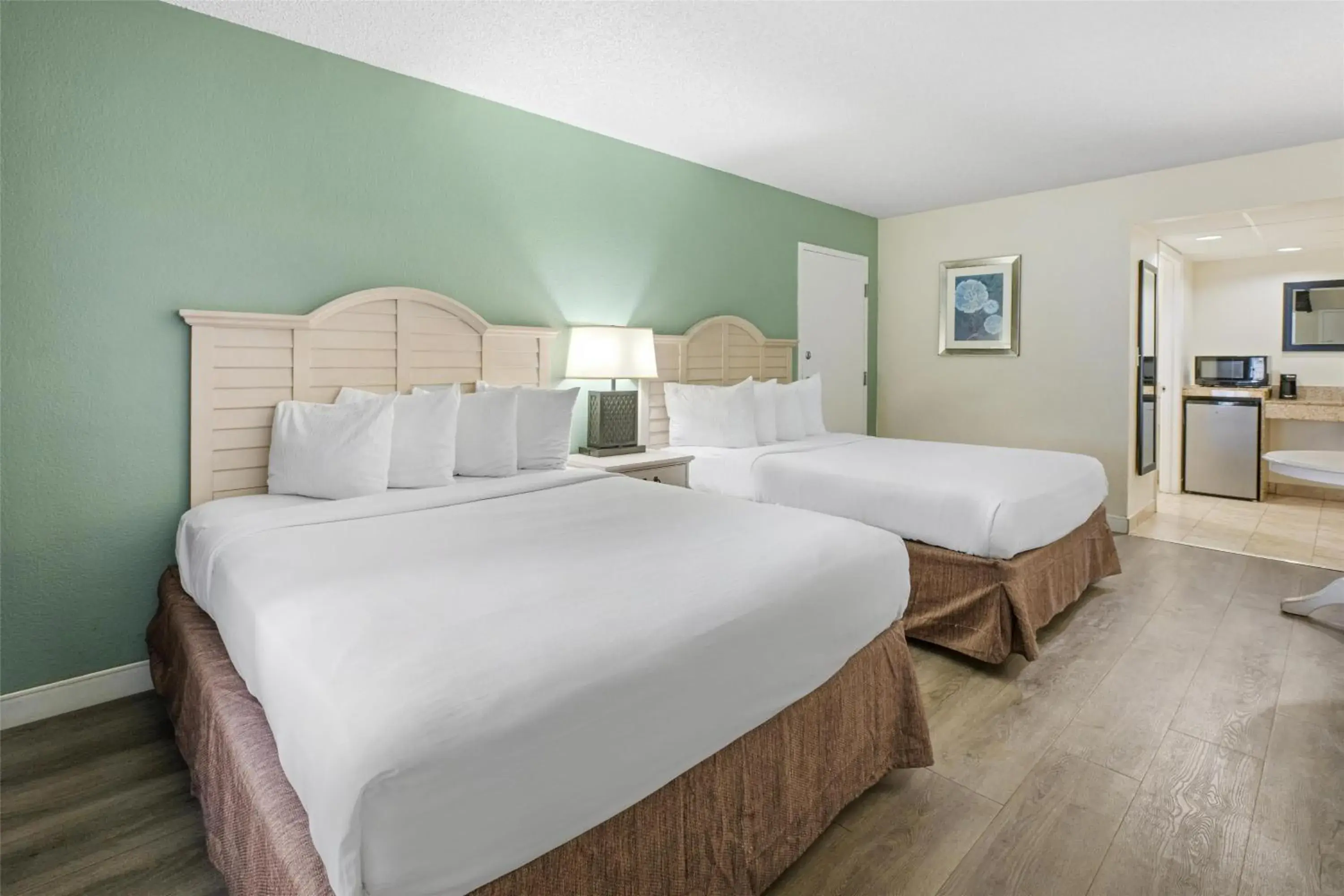 Bedroom, Bed in Best Western Gateway To The Keys - Florida City, Homestead, Everglades Bedroom, Bed in Best Western Gateway To The Keys - Florida City, Homestead, Everglades