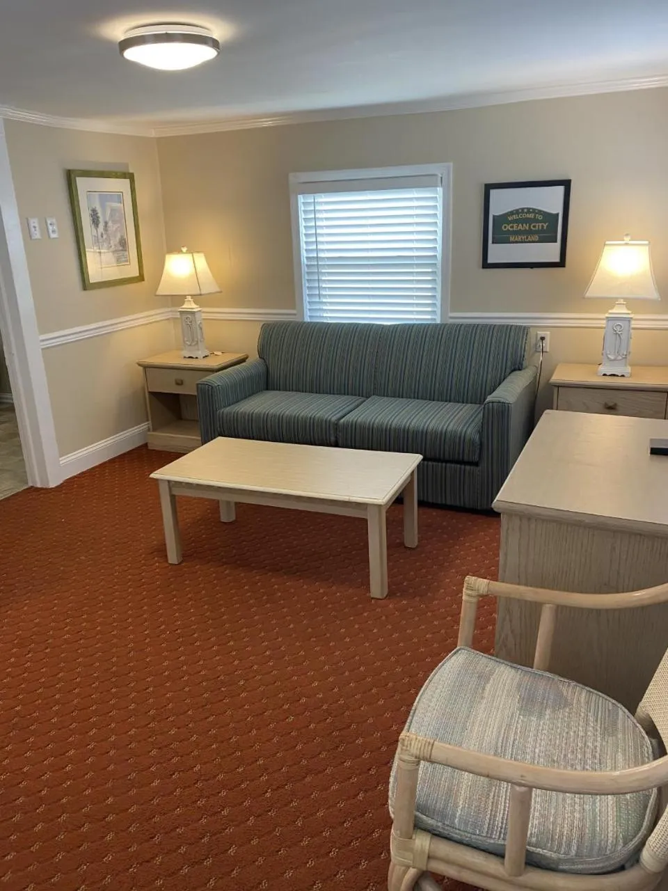 Seating area in The Admiral Hotel/Motel