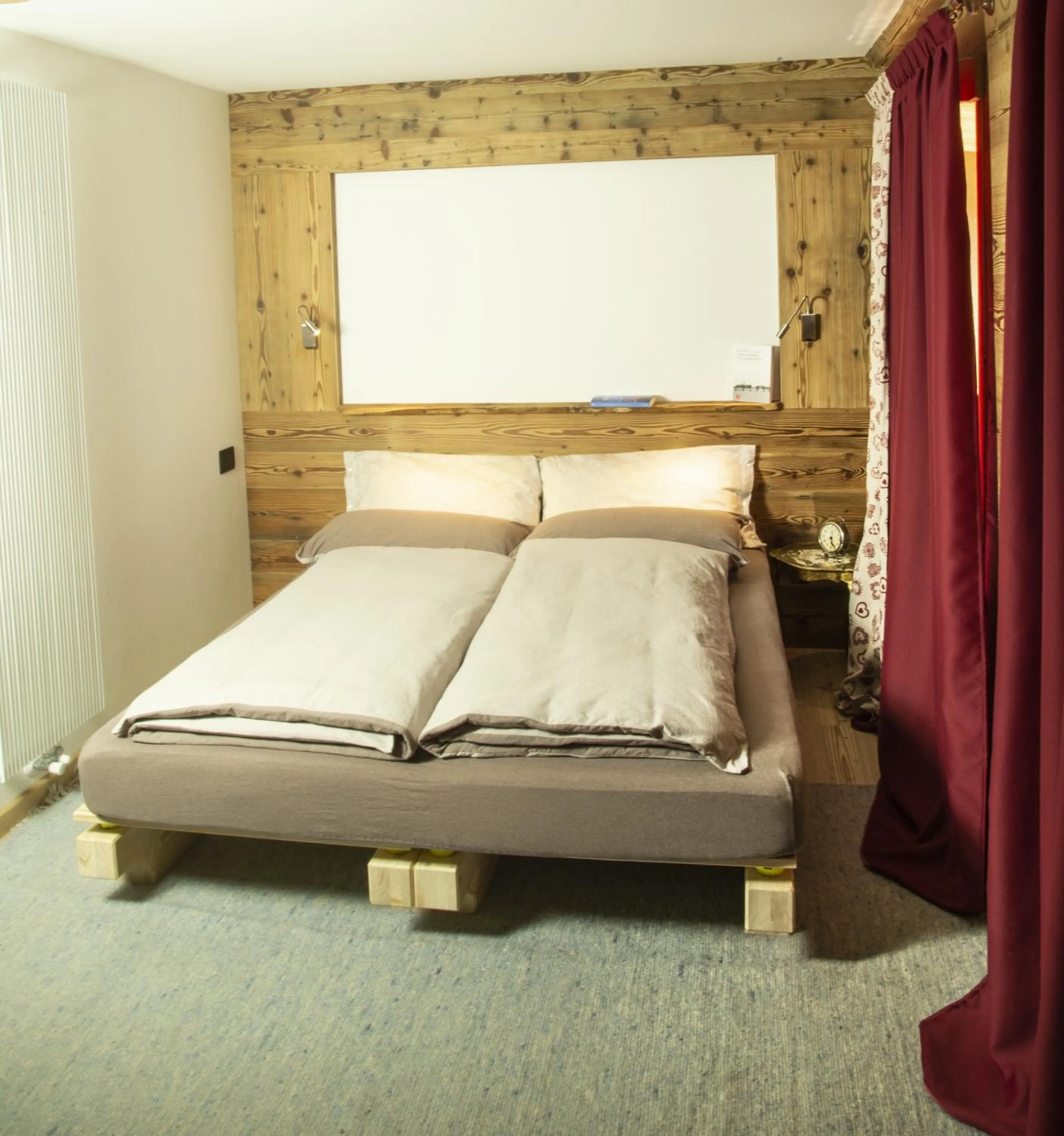 Bed in B&B Cedavécia