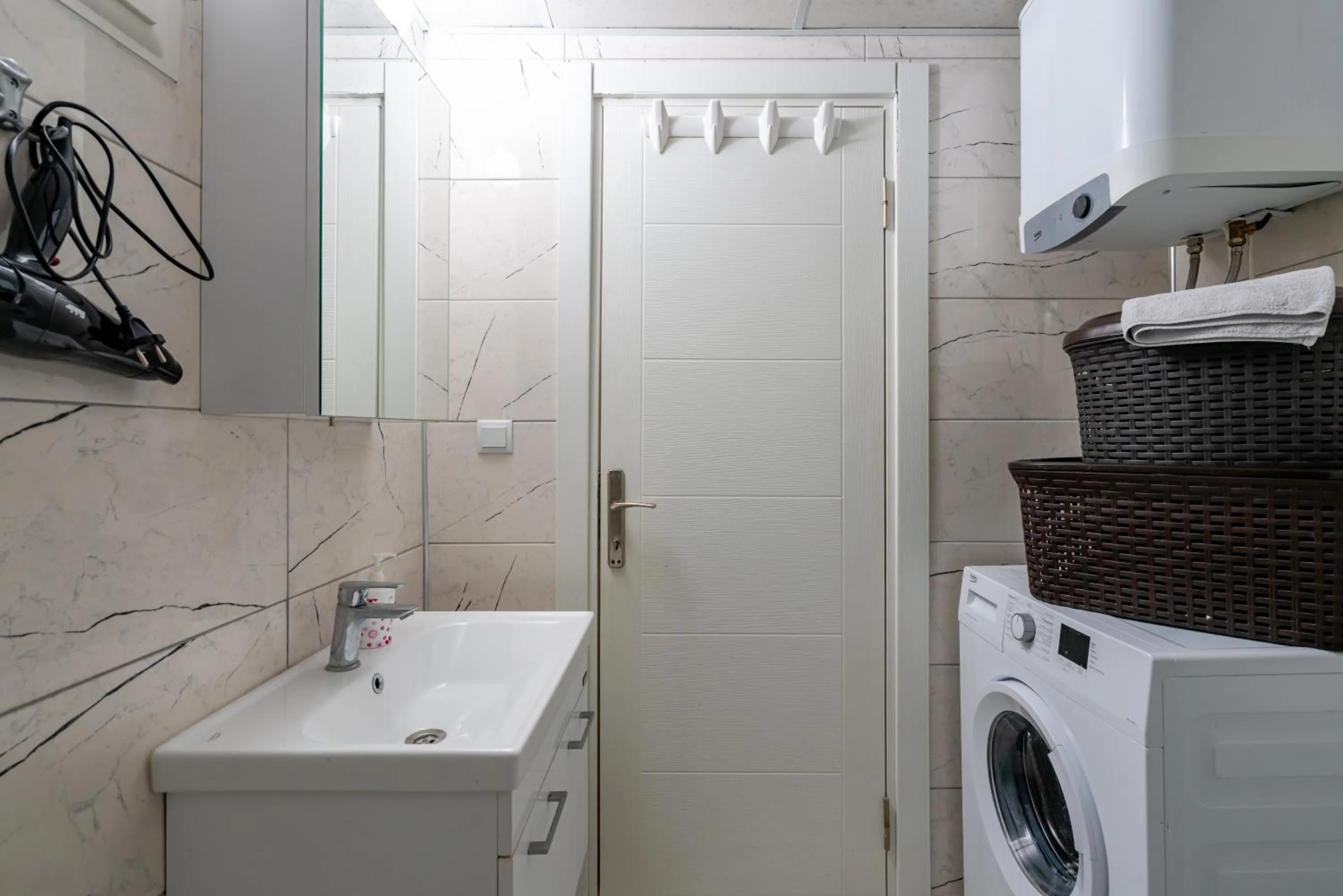 Sare Suites Downtown