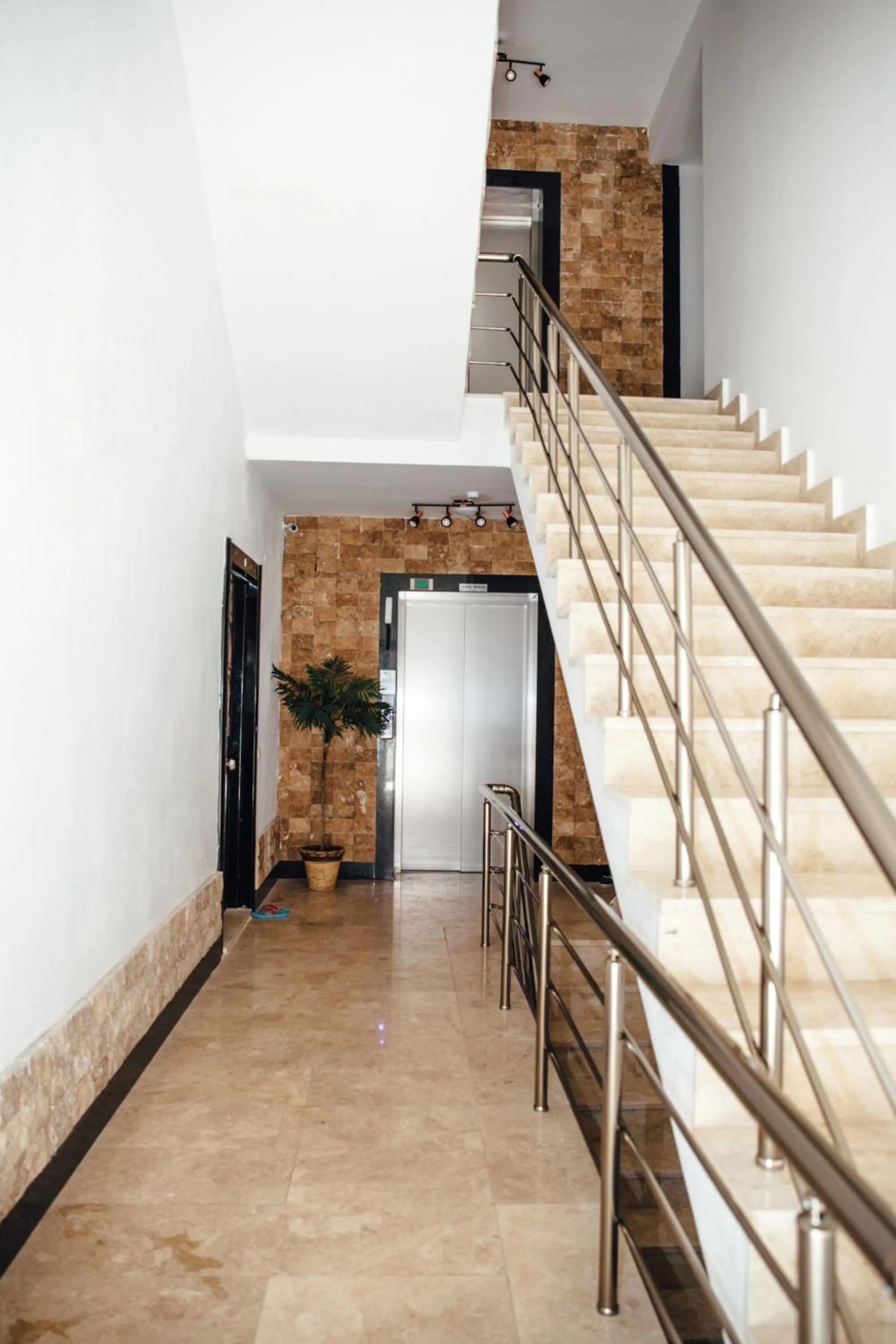 Sare Suites Downtown