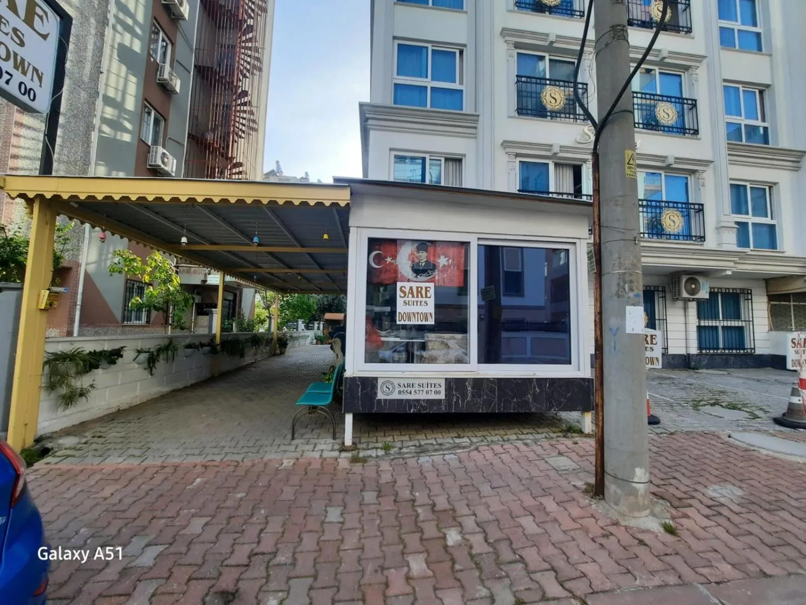 Lobby or reception in Sare Suites Downtown