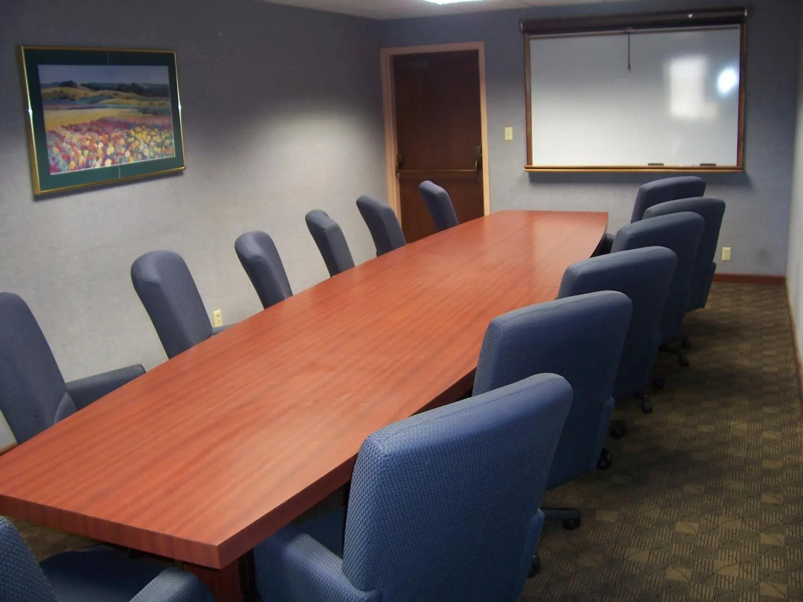 Meeting/conference room in Ramada by Wyndham Bettendorf