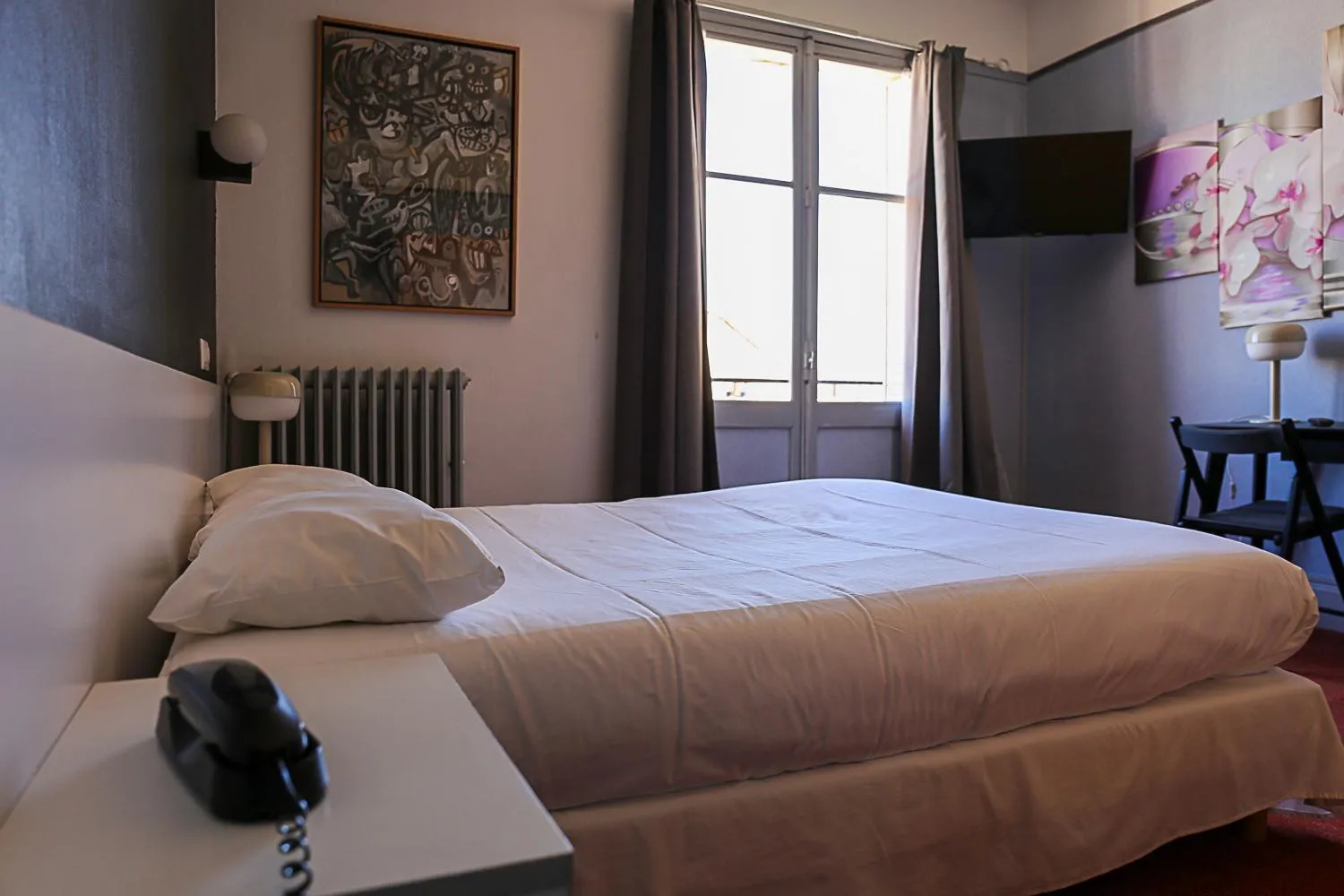 Bedroom, Bed in Trianon