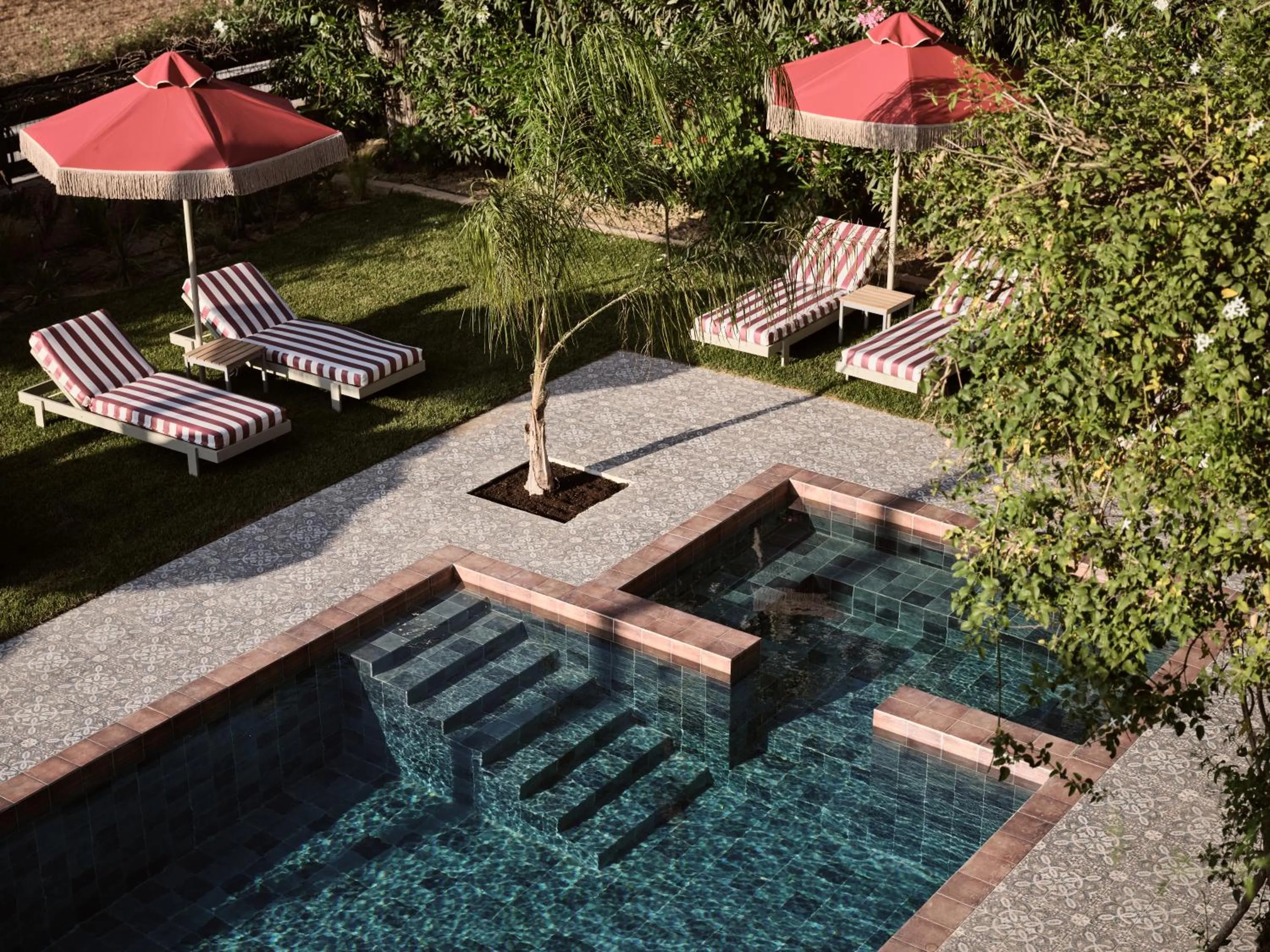 Day in Anemelia Retreat - Explore & Recharge