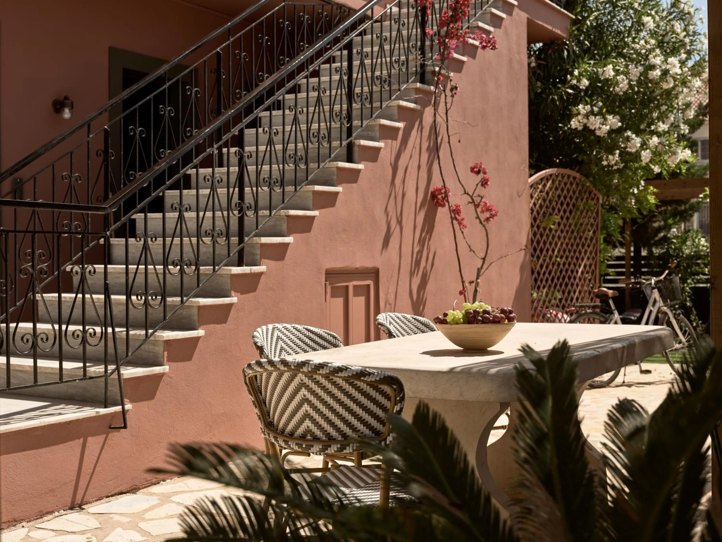 Day in Anemelia Retreat - Explore & Recharge