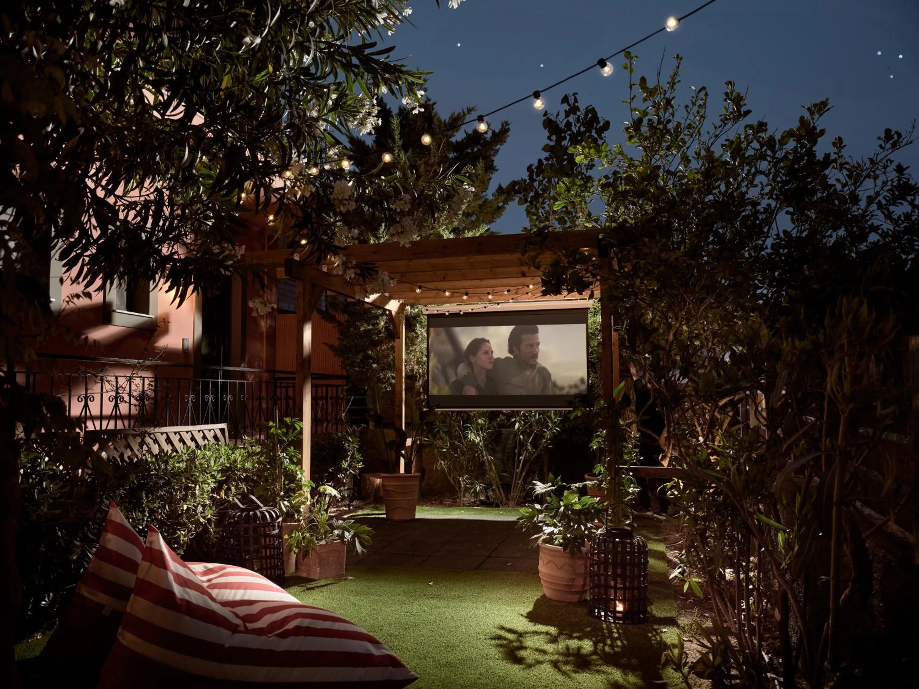 Night in Anemelia Retreat - Explore & Recharge