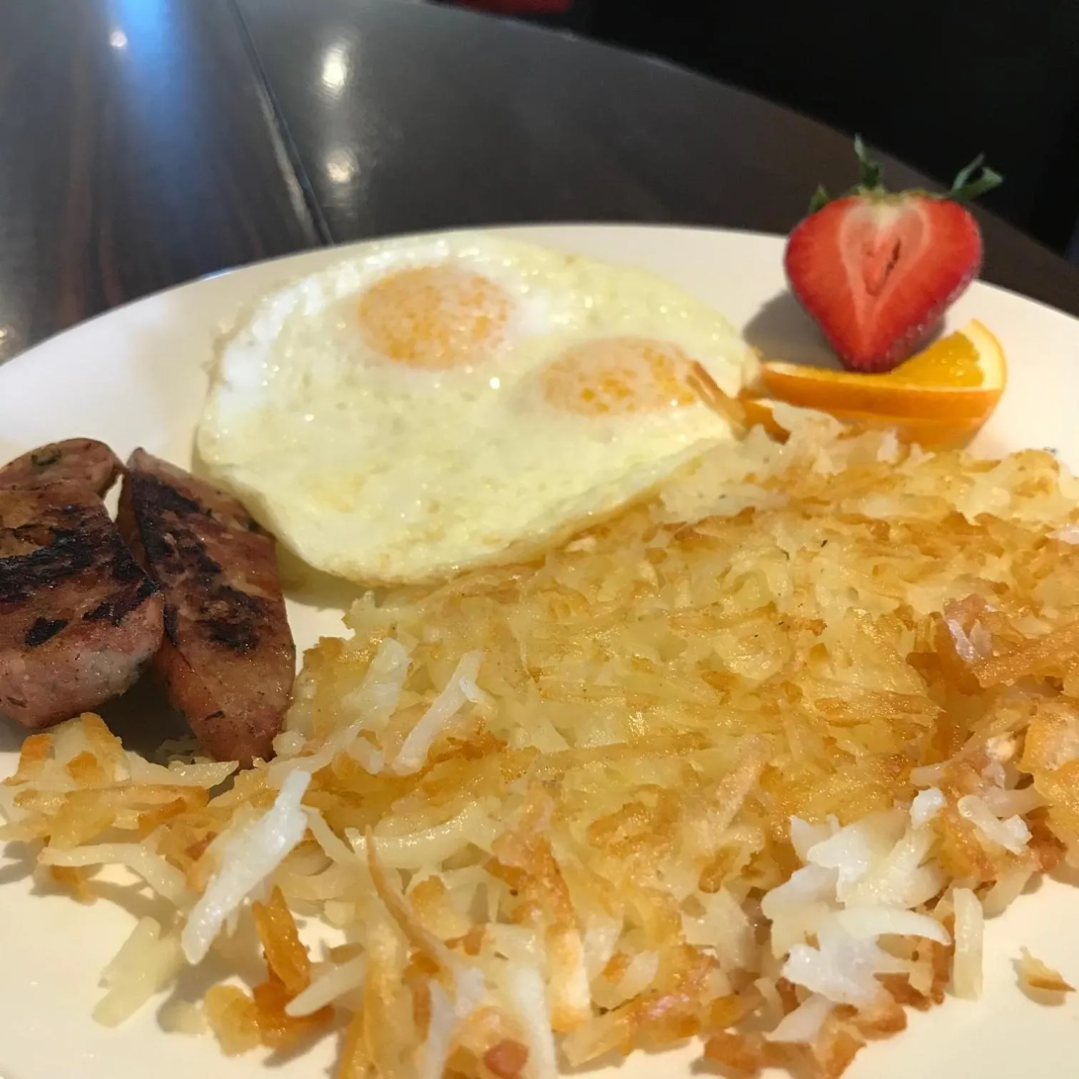 American breakfast in Red Mountain Resort