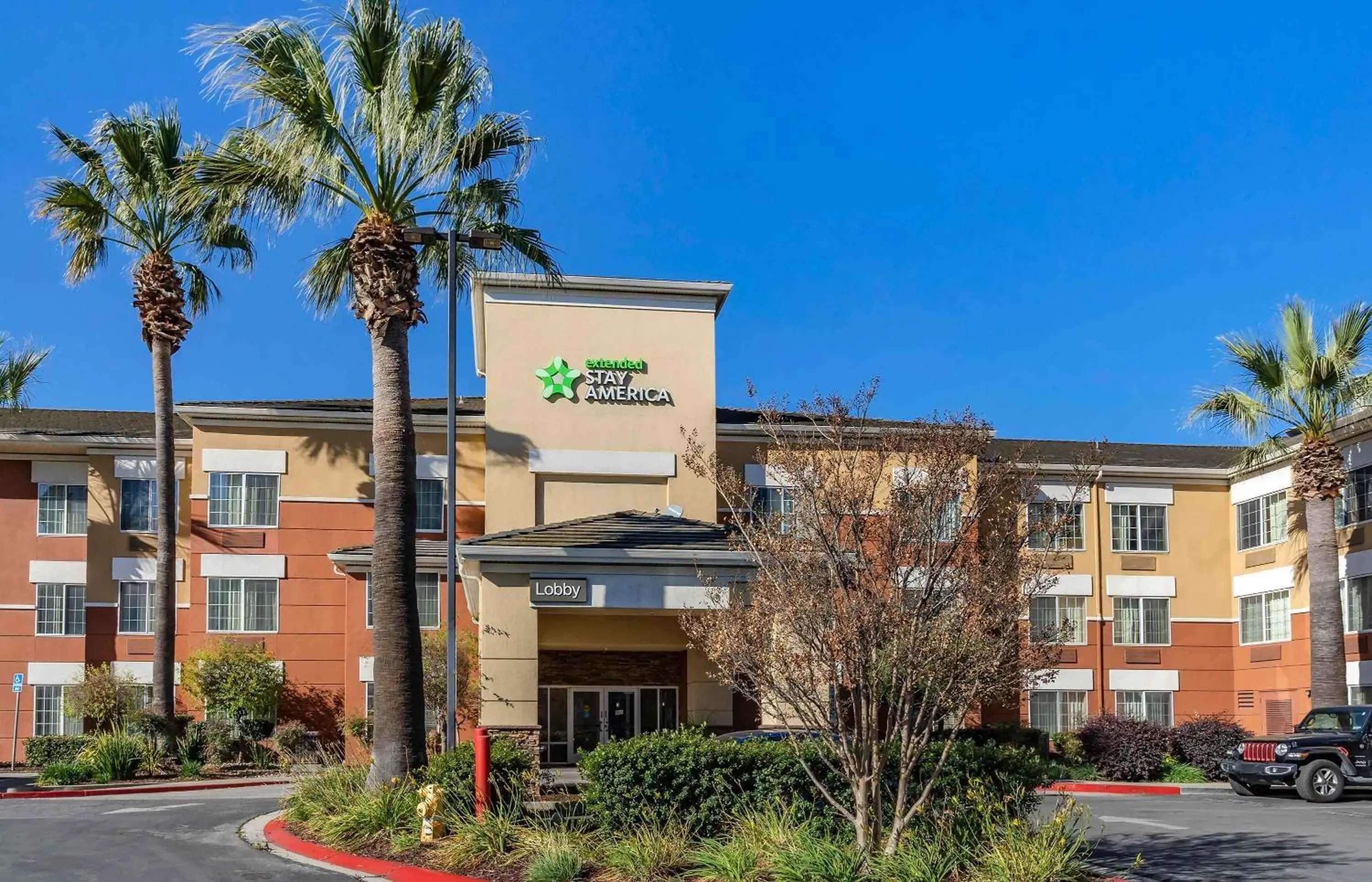 Property building in Extended Stay America Suites - San Francisco - San Carlos Property building in Extended Stay America Suites - San Francisco - San Carlos