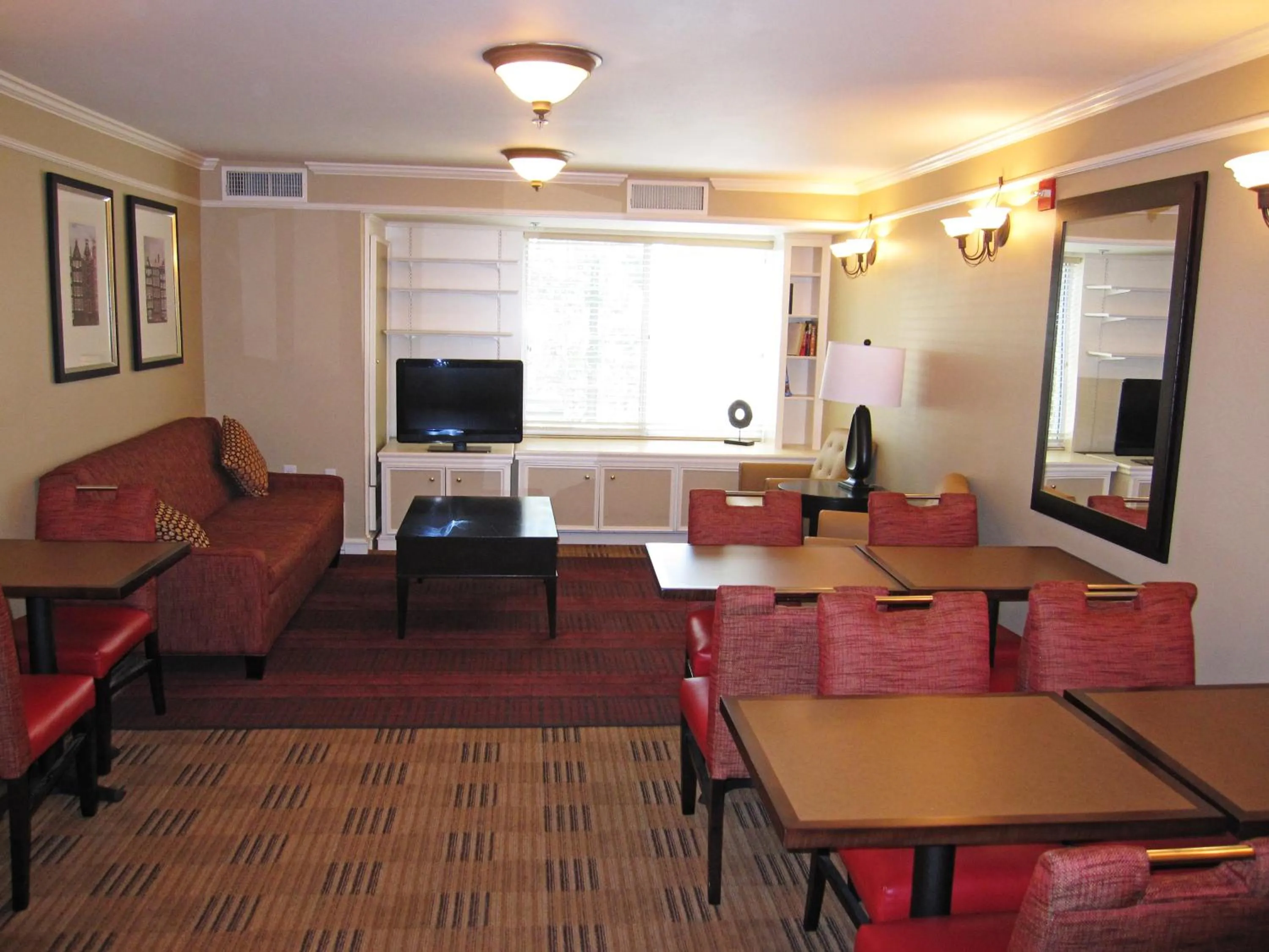 Lounge or bar in Extended Stay America Suites - San Francisco - San Carlos