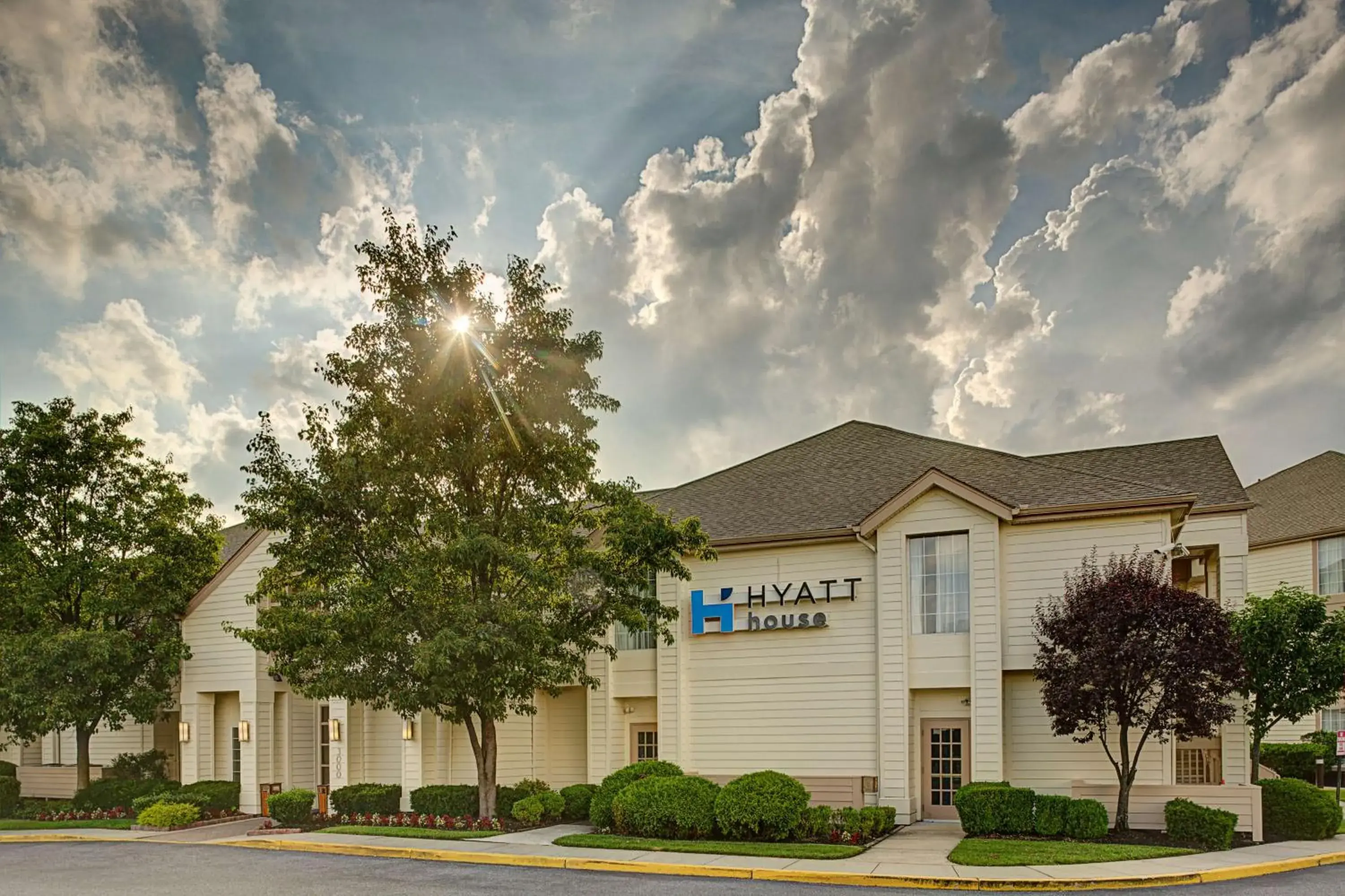 Property building in Hyatt House Mount Laurel Property building in Hyatt House Mount Laurel