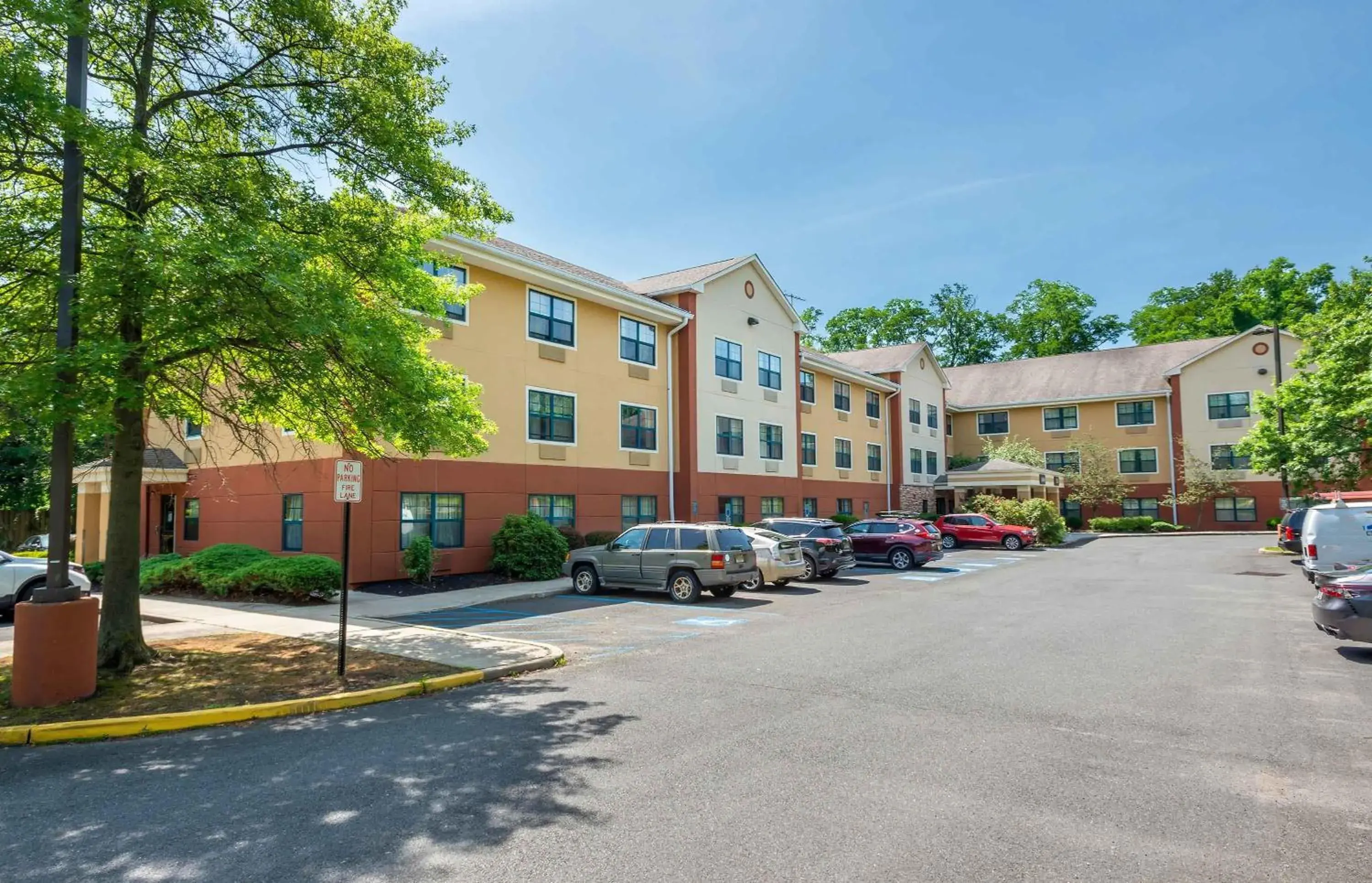 Extended Stay America Suites - Red Bank - Middletown Extended Stay America Suites - Red Bank - Middletown