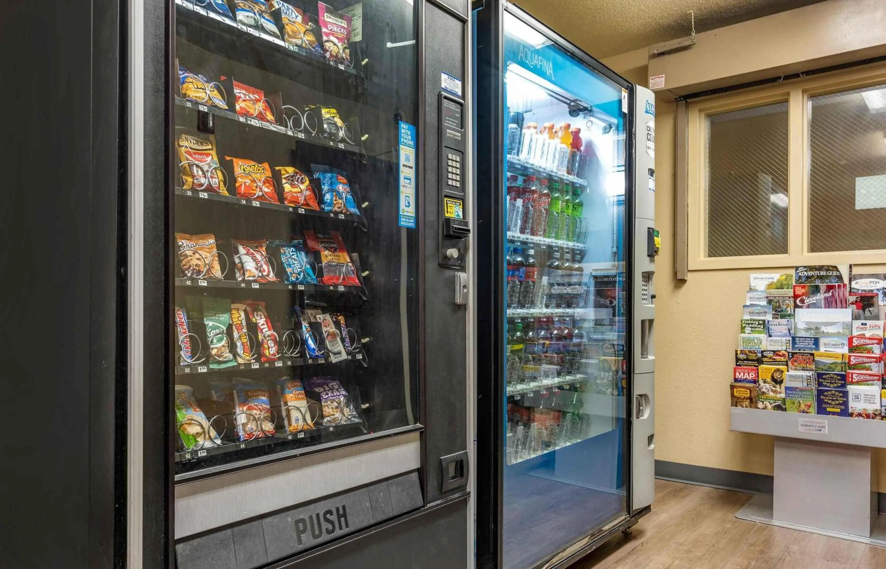 Property building in Extended Stay America Suites - Pittsburgh - Carnegie