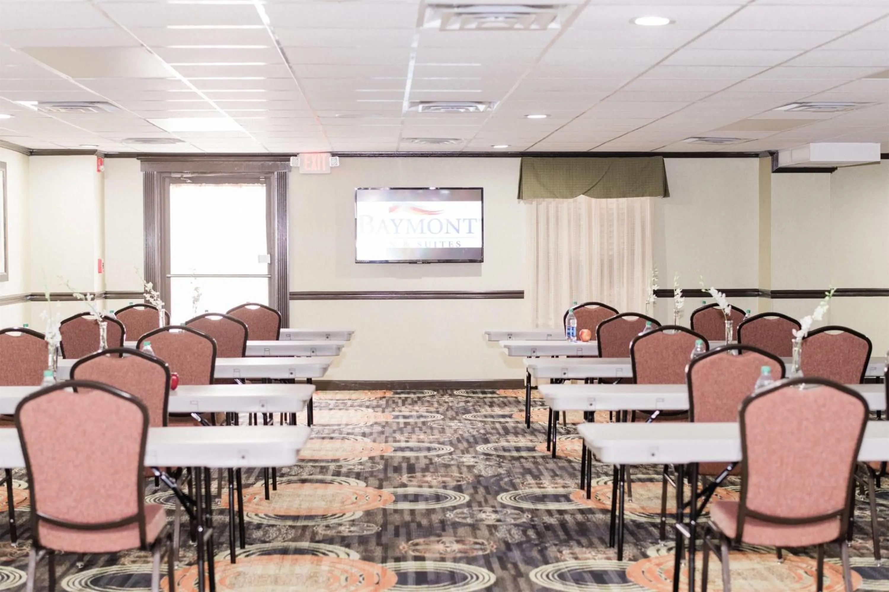 Meeting/conference room in Baymont by Wyndham Knoxville I-75