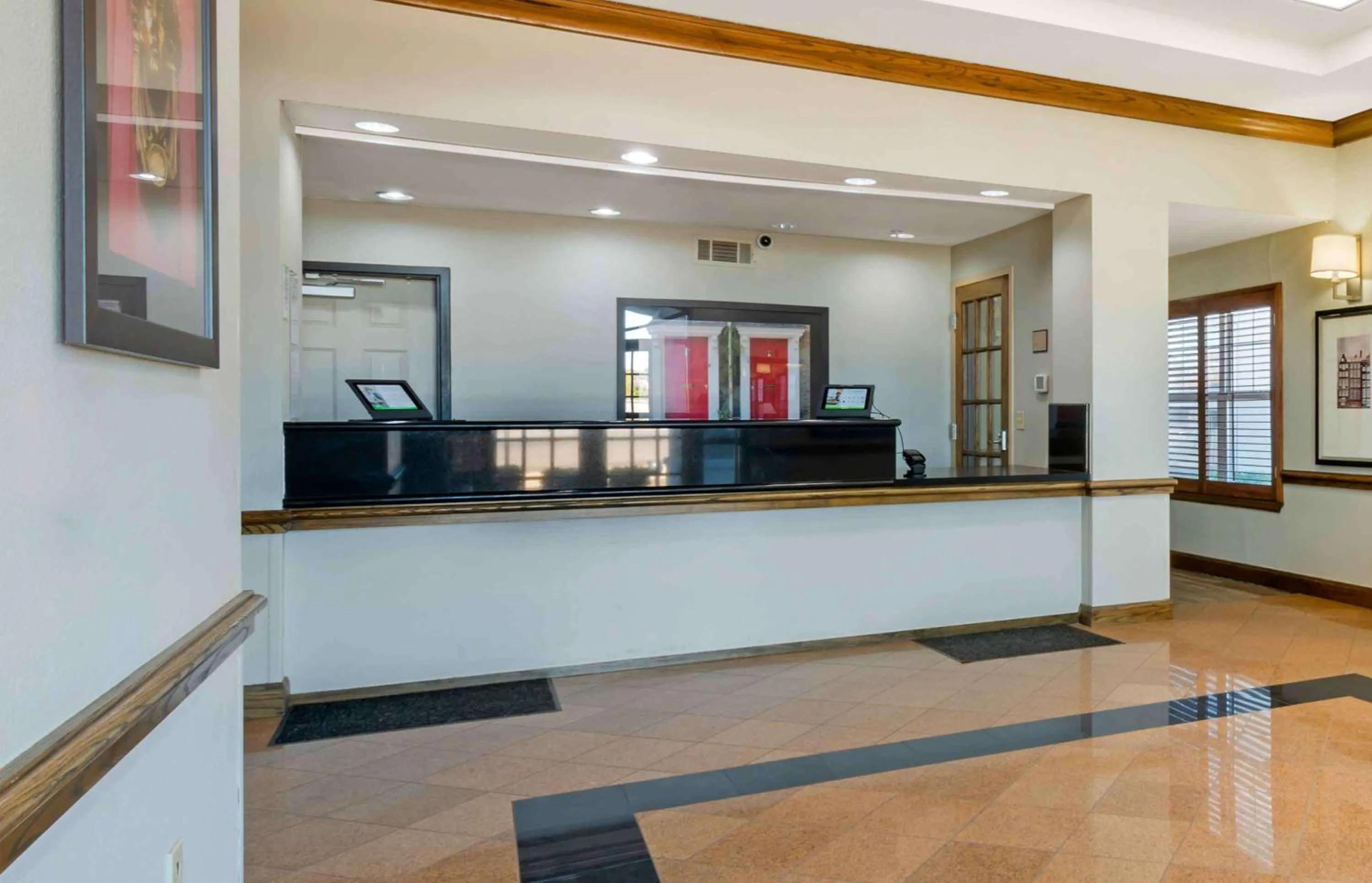 Lobby or reception in Extended Stay America Suites - Kansas City - Lenexa - 87th St