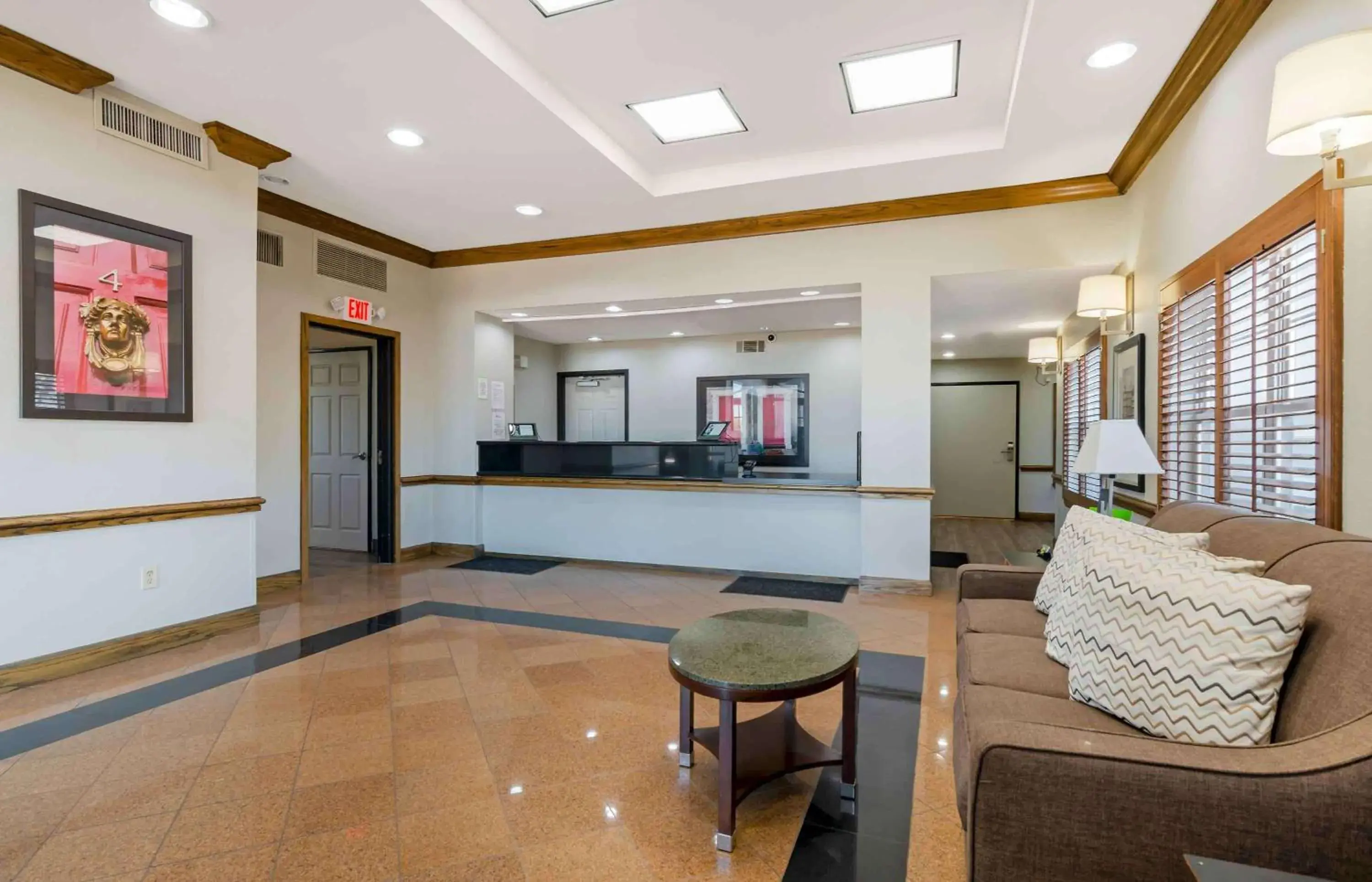 Lobby or reception in Extended Stay America Suites - Kansas City - Lenexa - 87th St Lobby or reception in Extended Stay America Suites - Kansas City - Lenexa - 87th St