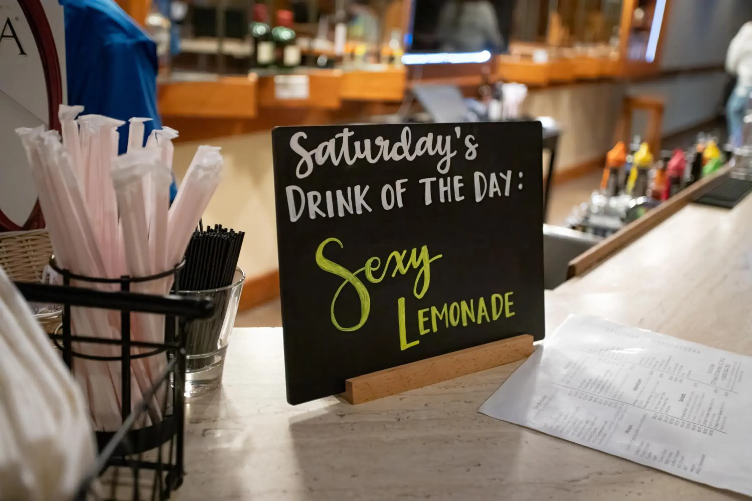 Lounge or bar in Rodeway Inn Santee I-95 Lounge or bar in Rodeway Inn Santee I-95