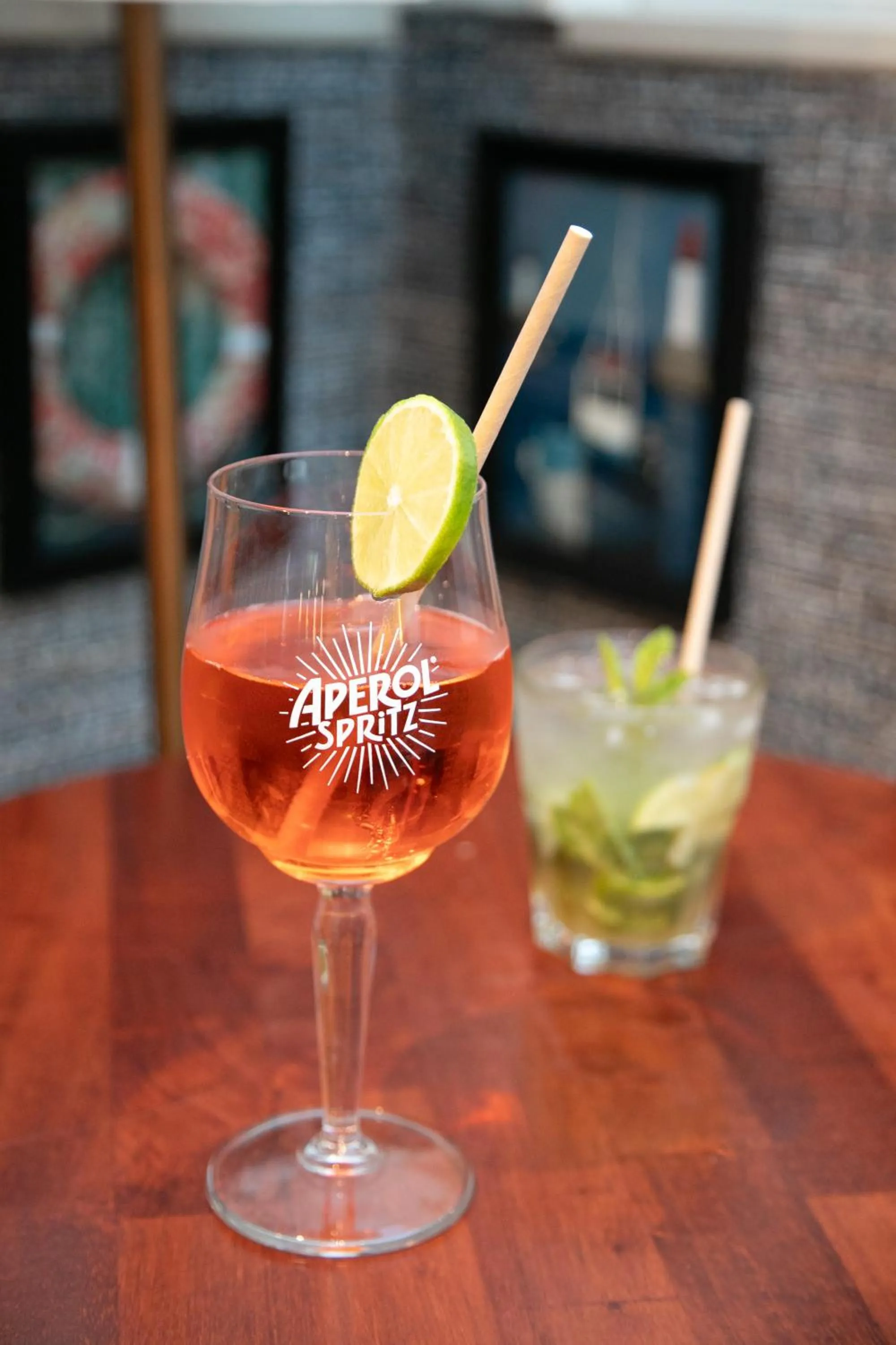 Lounge or bar in Logis, Hôtel Au Chêne Vert, Saint-Brieuc Nord