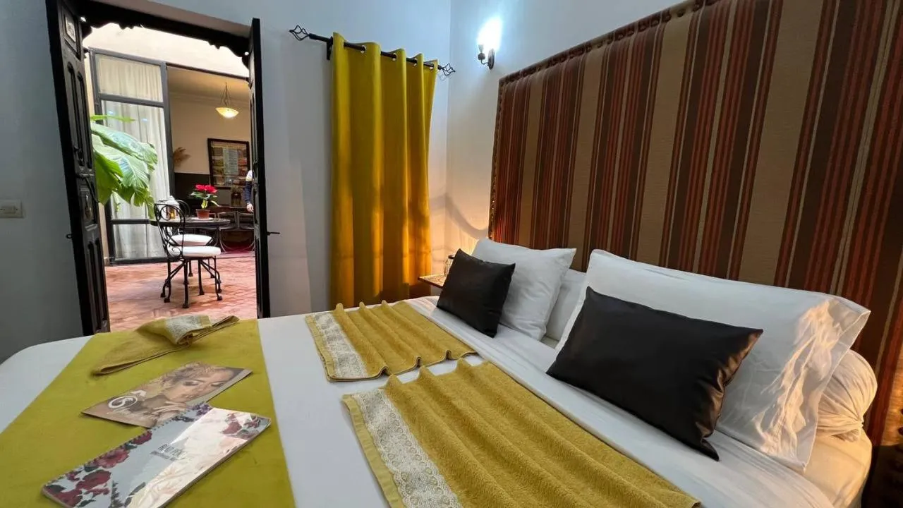 Bed in RIAD PÉNÉLOPE Marrakech