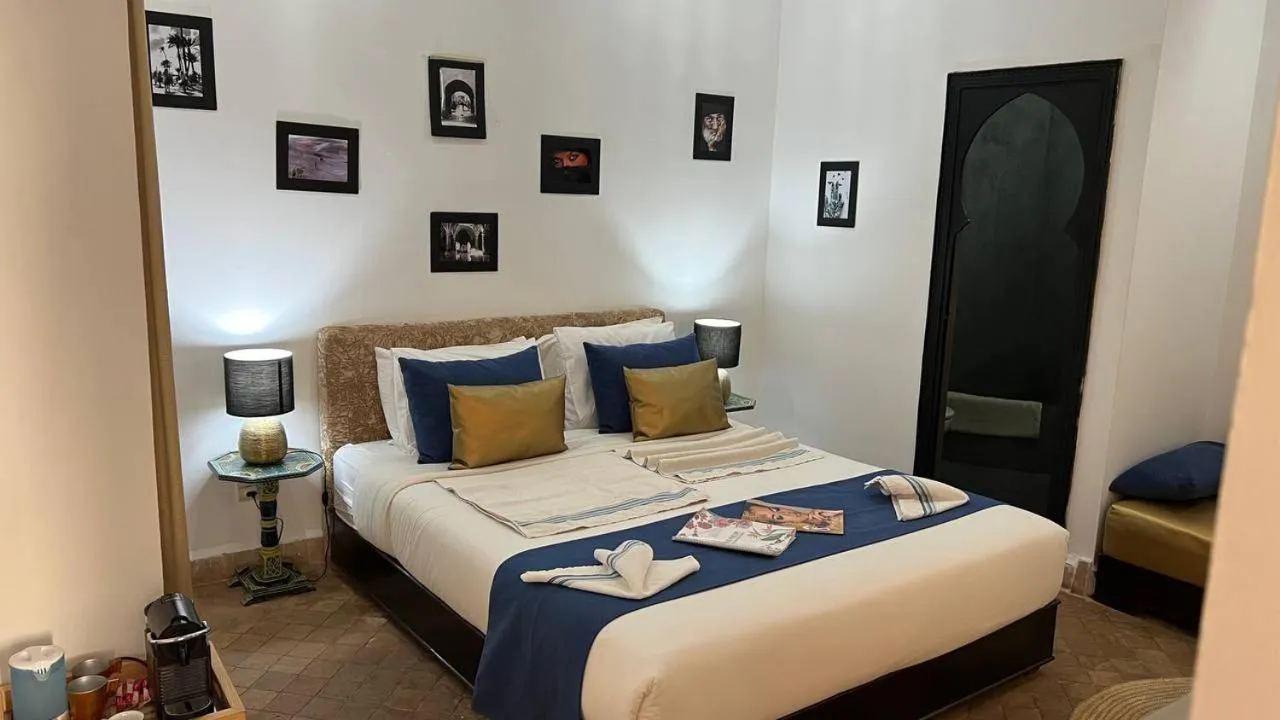 Bed in RIAD PÉNÉLOPE Marrakech