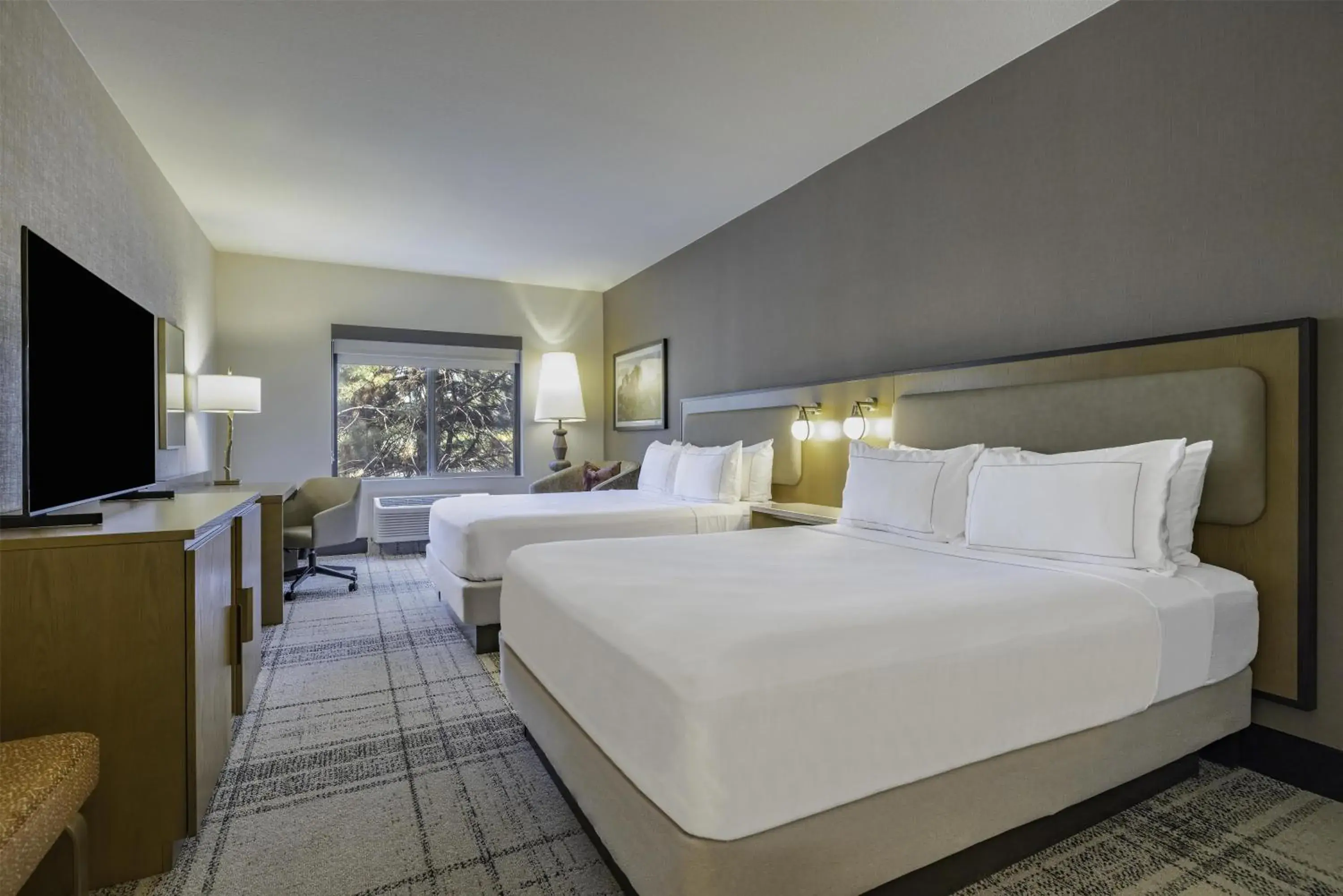 Bed in The Newberry Hotel Bend, Tapestry Collection by Hilton Bed in The Newberry Hotel Bend, Tapestry Collection by Hilton