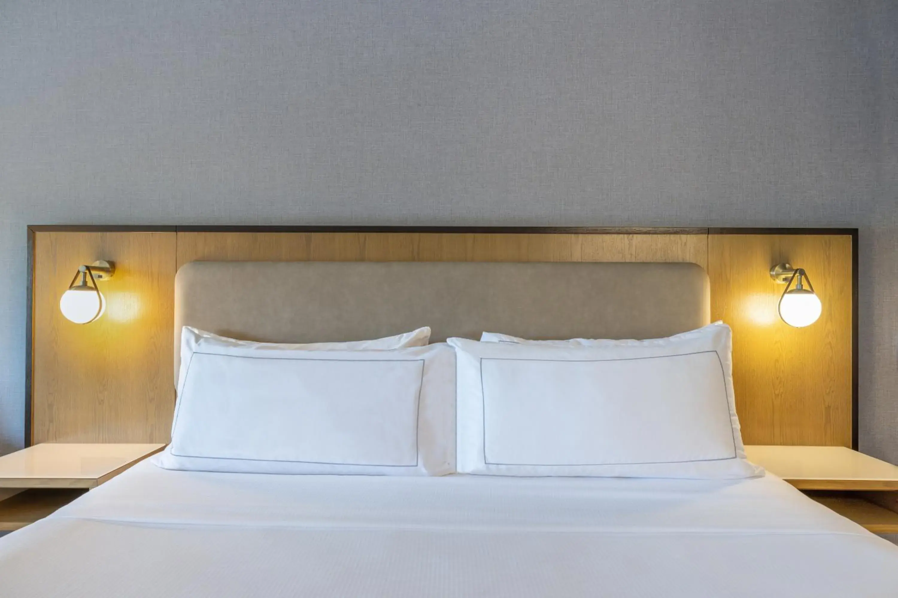 Bed in The Newberry Hotel Bend, Tapestry Collection by Hilton Bed in The Newberry Hotel Bend, Tapestry Collection by Hilton