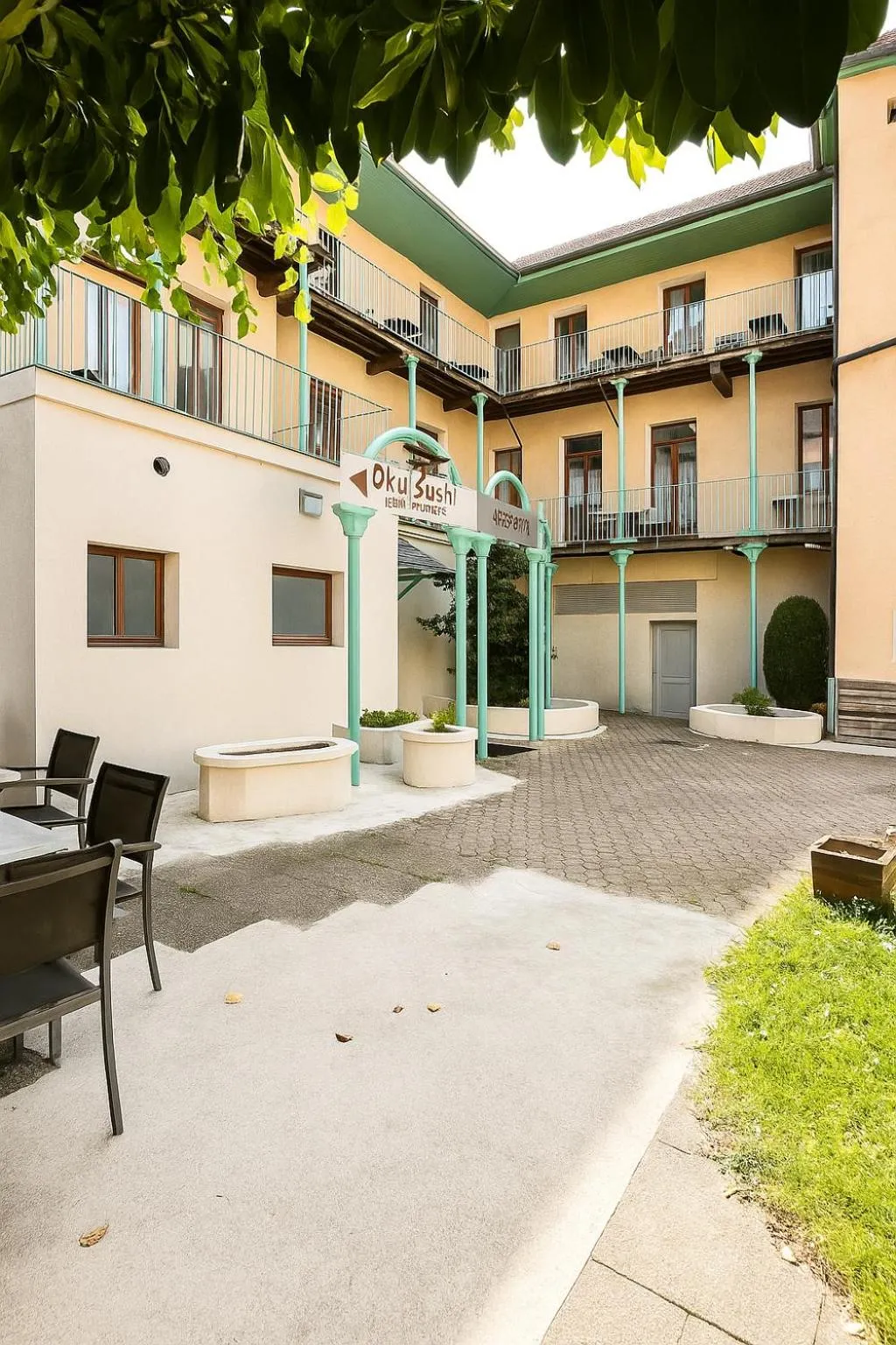 Logis Hôtel de Genève et Restaurant , Faverges-Seythenex