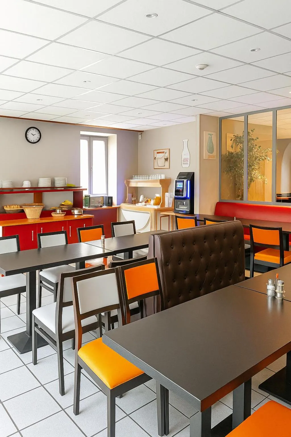 Logis Hôtel de Genève et Restaurant , Faverges-Seythenex