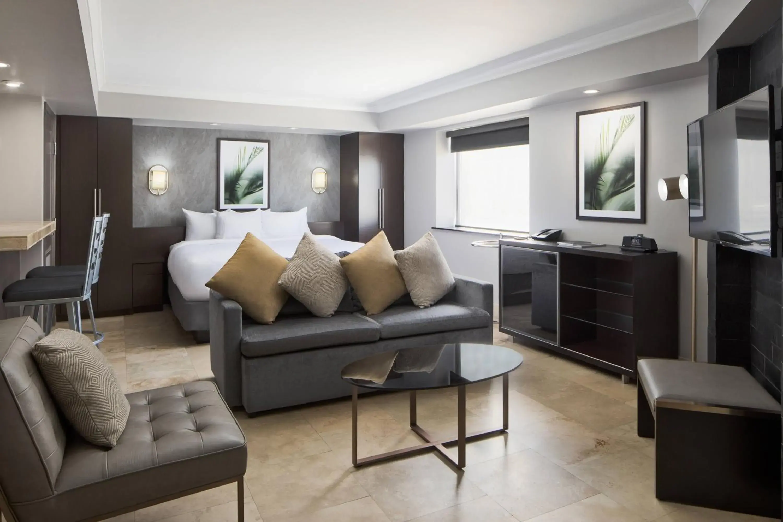 Living room in Hotel Duval, Autograph Collection Living room in Hotel Duval, Autograph Collection