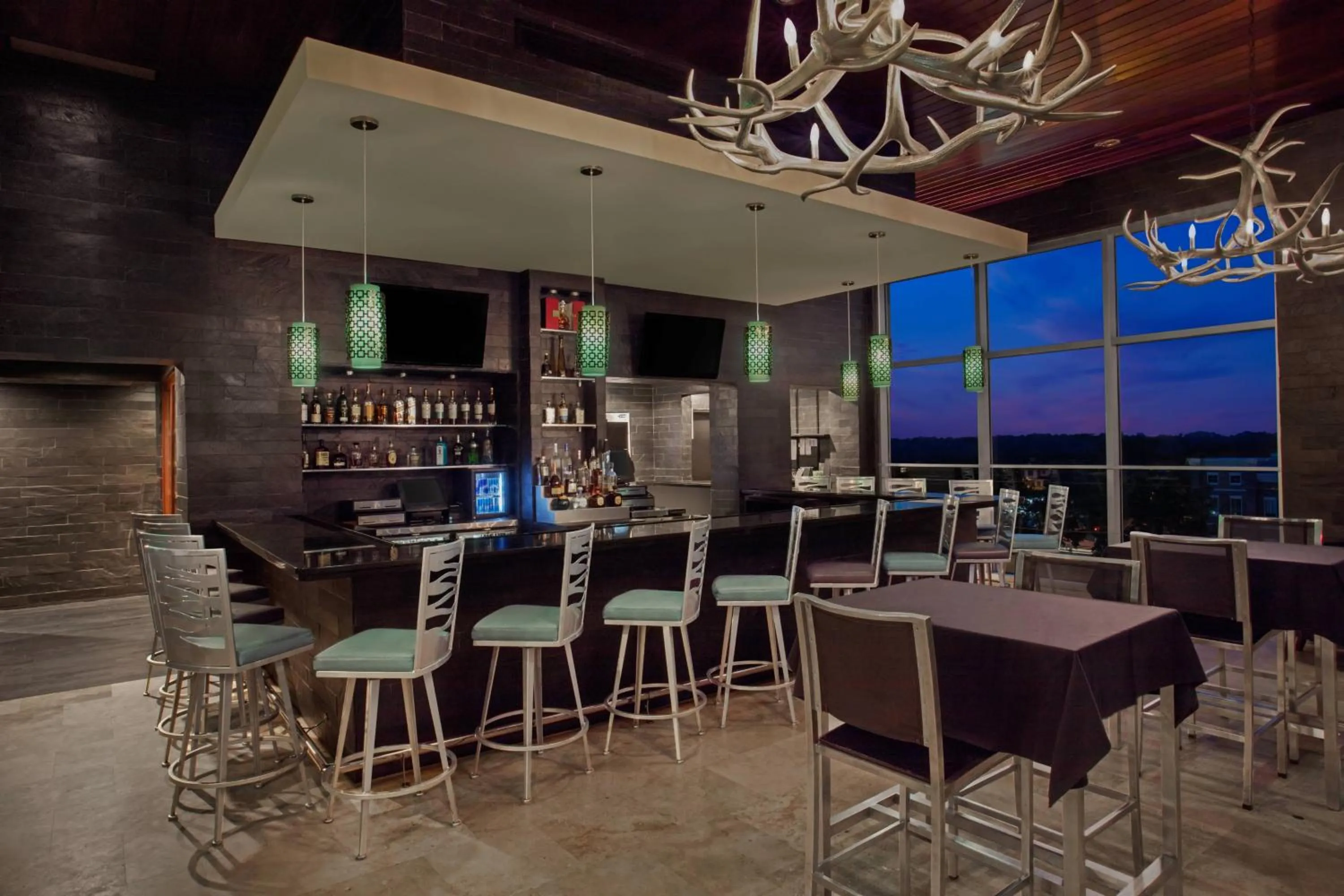 Lounge or bar in Hotel Duval, Autograph Collection