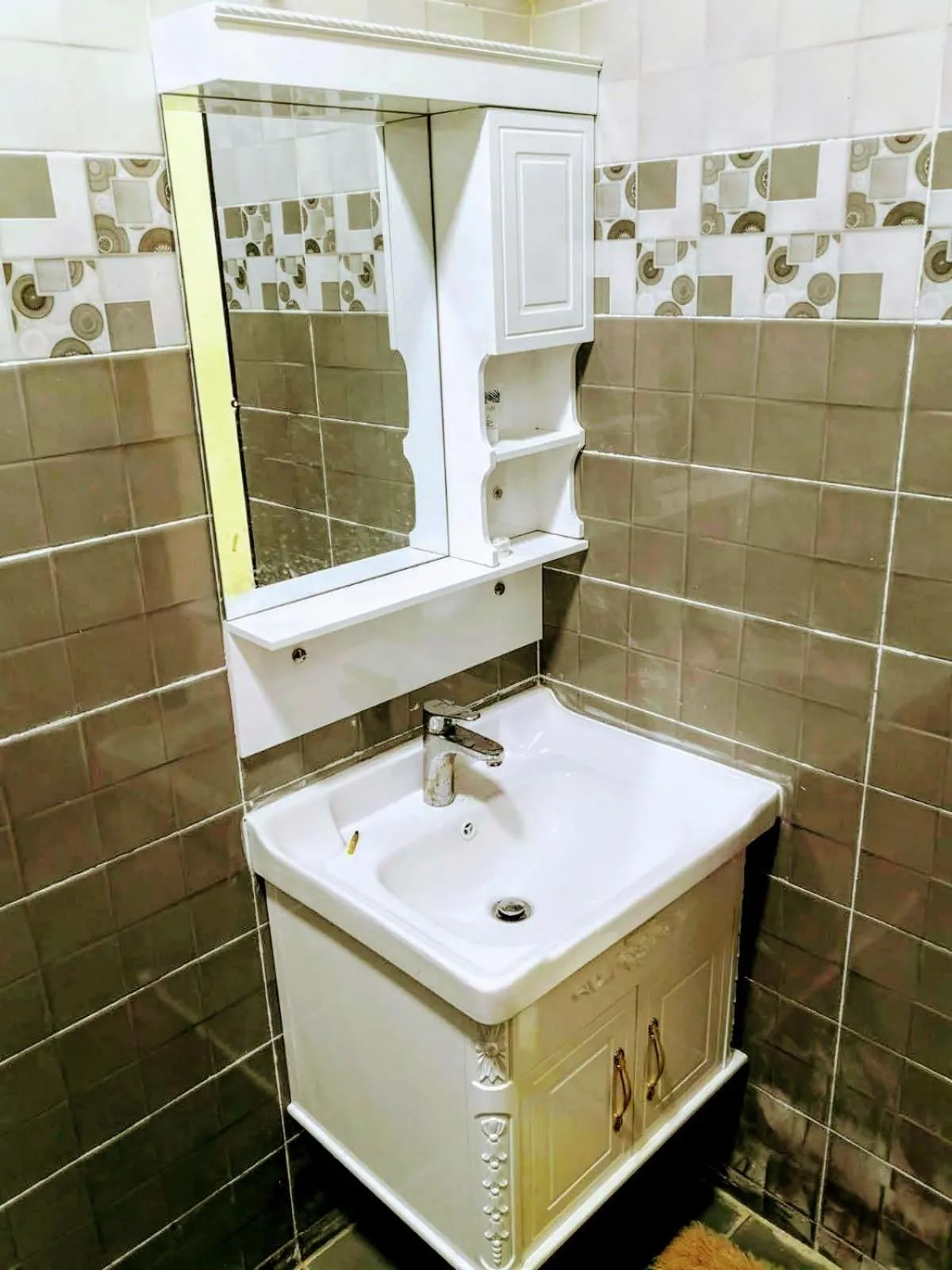 Comfort Triple Room with Shower in Turtle Guest House