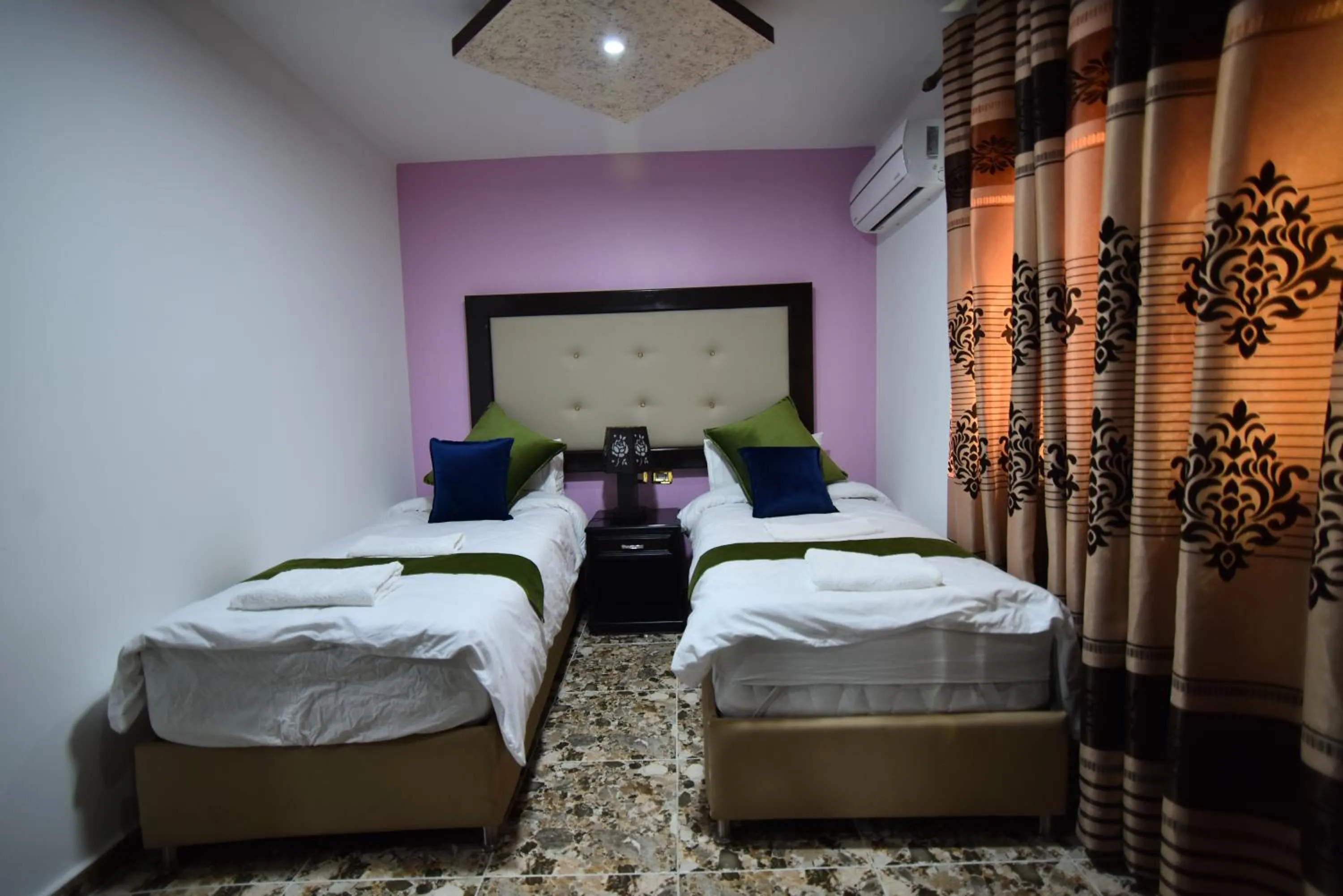 Bedroom, Bed in Petra Guests Hotel