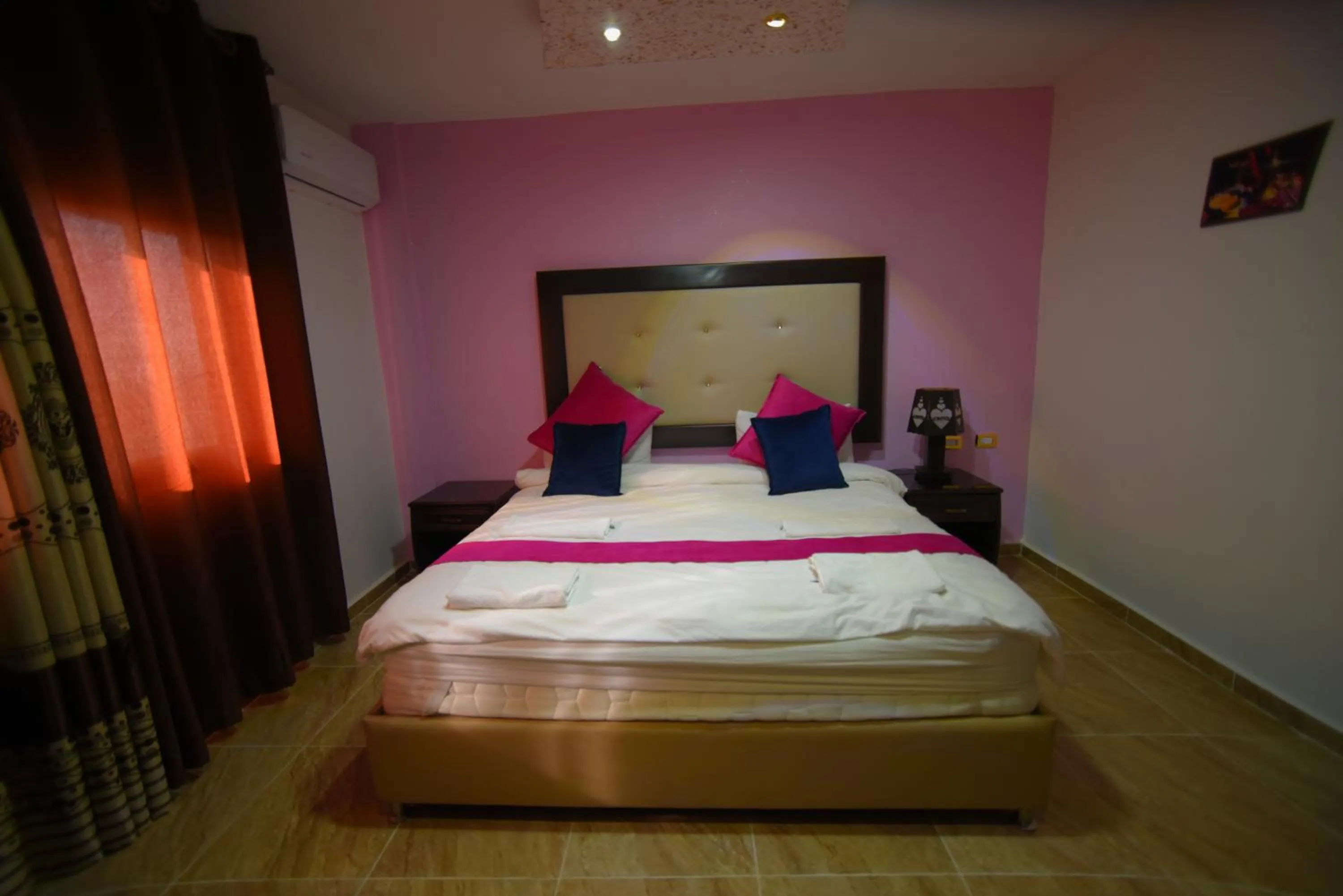 Bedroom, Bed in Petra Guests Hotel