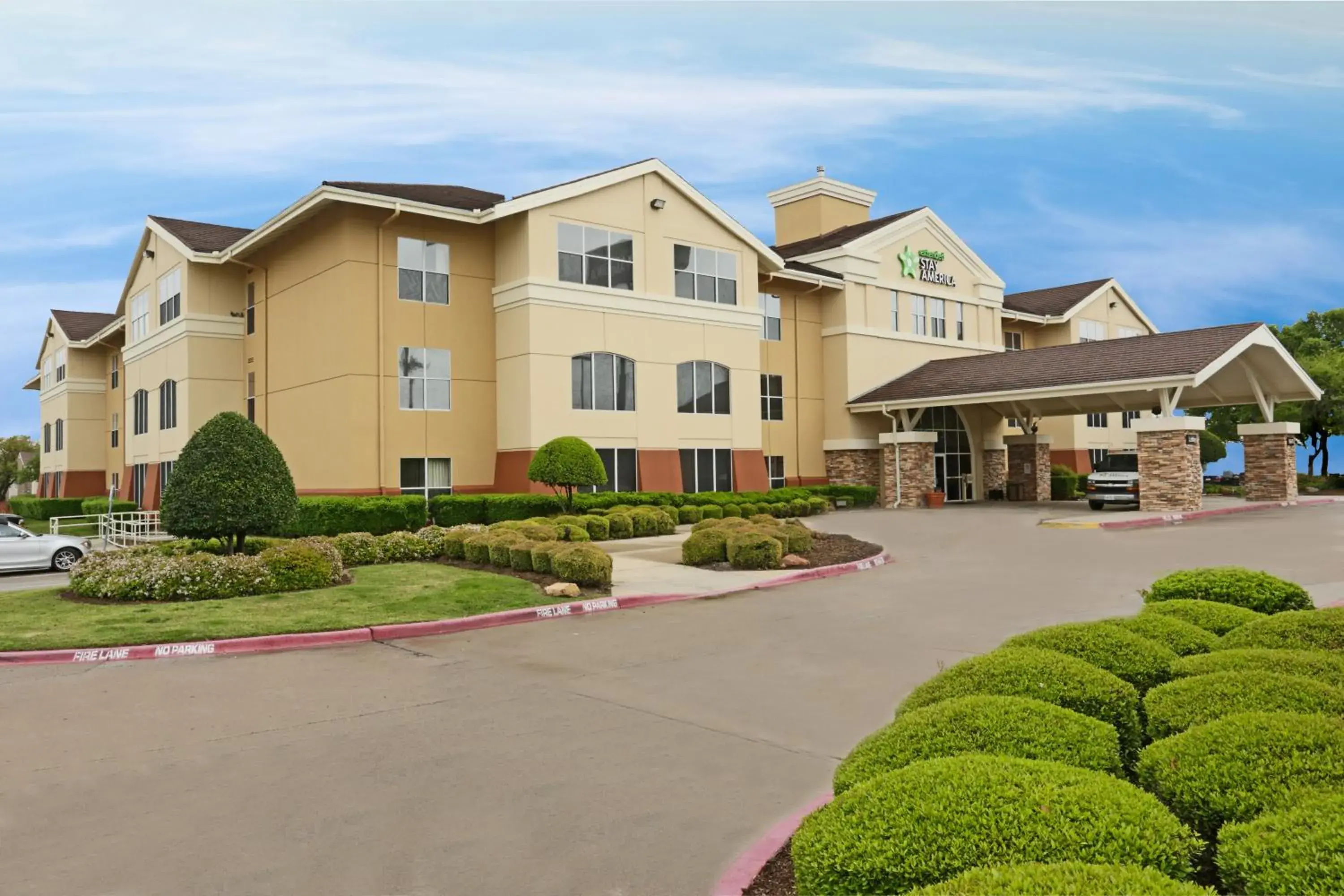 Property building in Extended Stay America Suites - Dallas - Frankford Road Property building in Extended Stay America Suites - Dallas - Frankford Road
