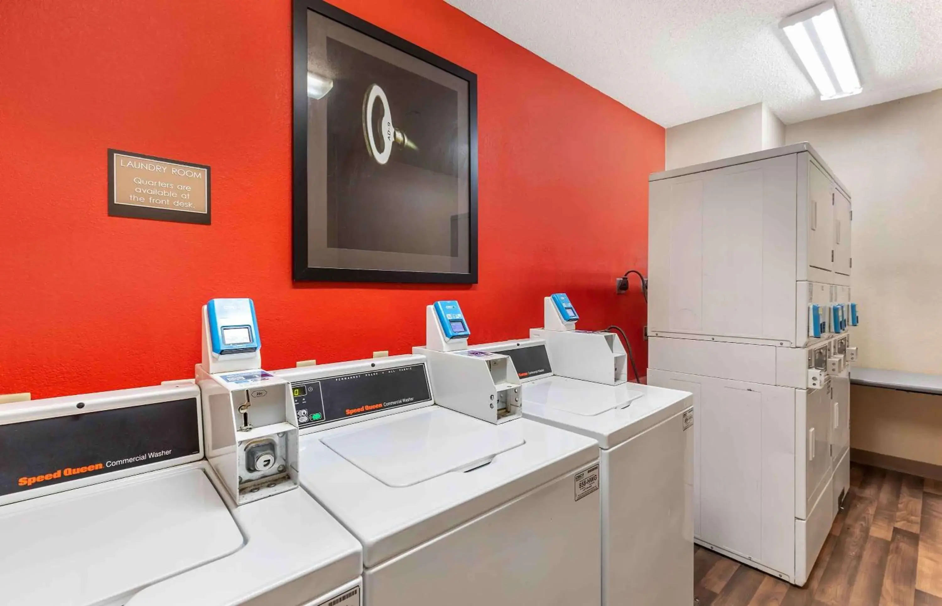 Property building in Extended Stay America Suites - Dallas - Frankford Road Property building in Extended Stay America Suites - Dallas - Frankford Road