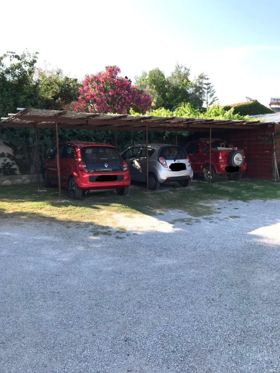 Facade/entrance in Oasis