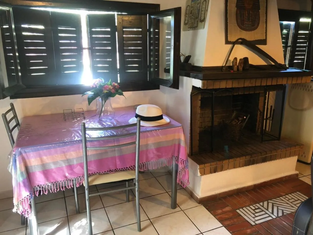 Seating area in Oasis