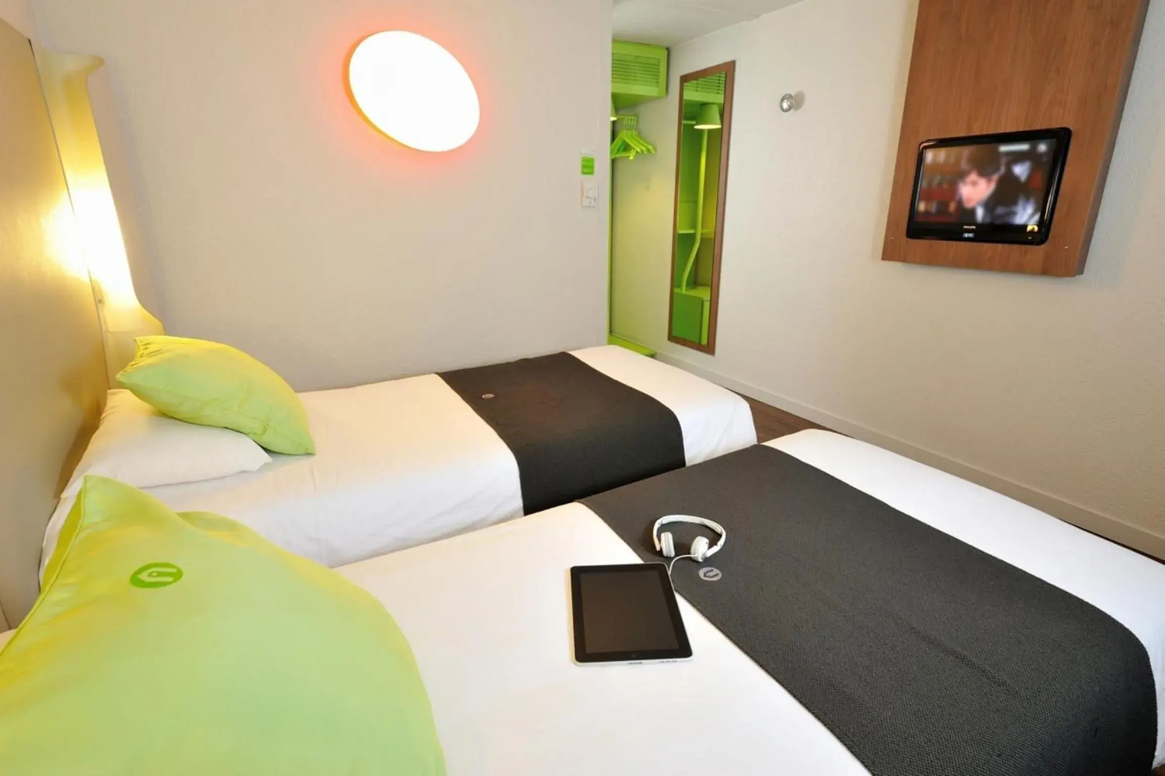 Bed in Campanile Toulouse Sud-Labège innopole Bed in Campanile Toulouse Sud-Labège innopole