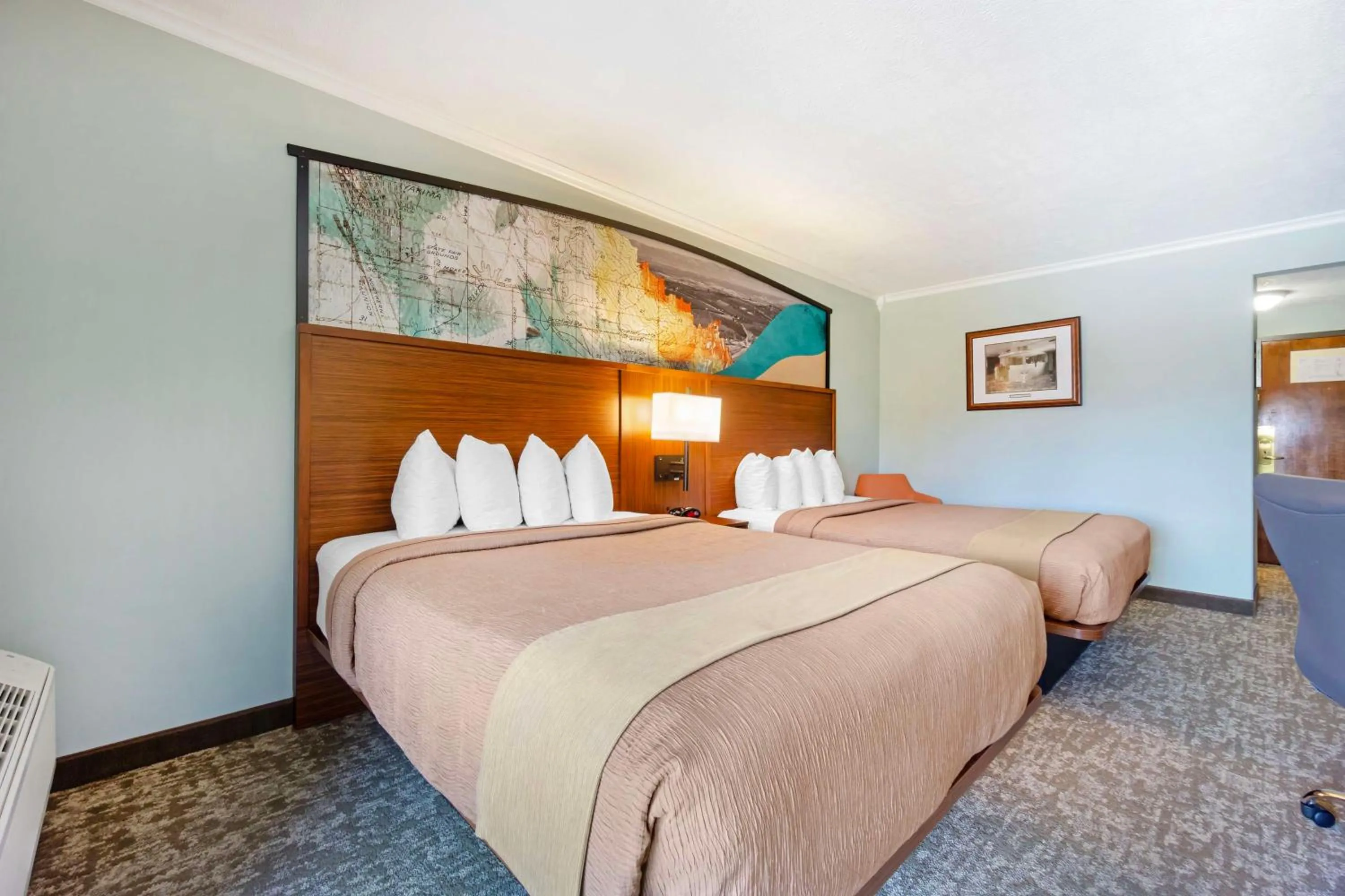 Bedroom, Bed in Best Western Plus Ahtanum Inn