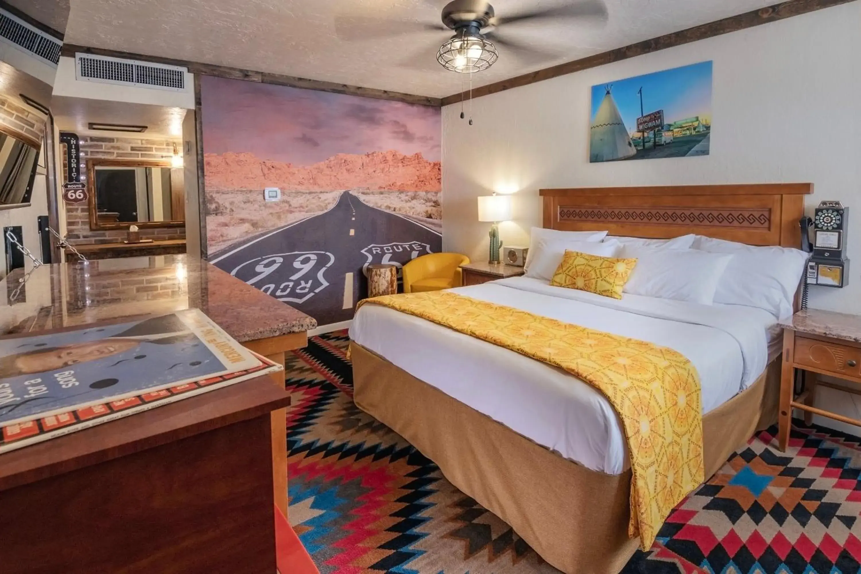 King Room in Hotel El Rancho King Room in Hotel El Rancho