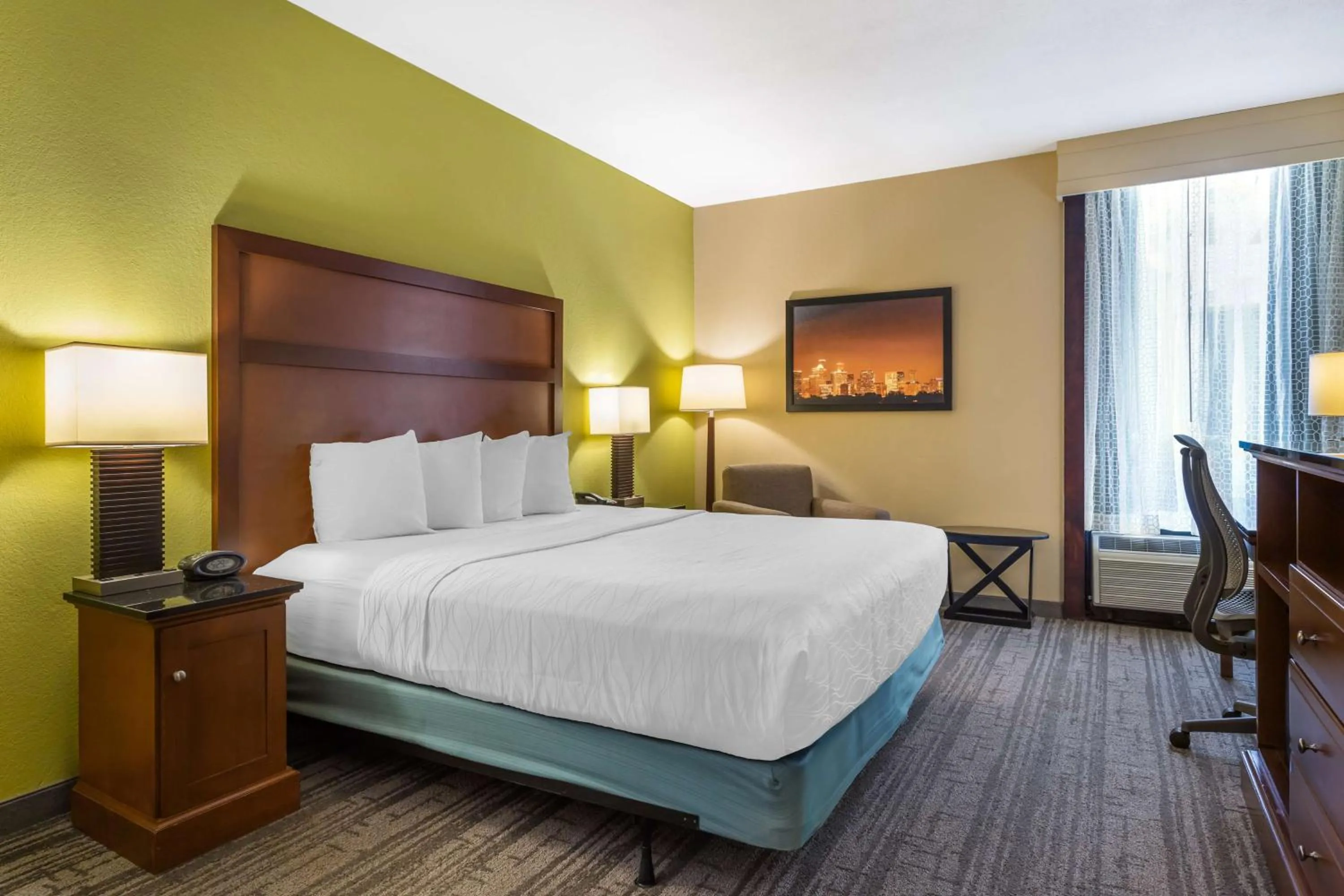 Bedroom, Bed in Best Western Plus Houston Energy Corridor