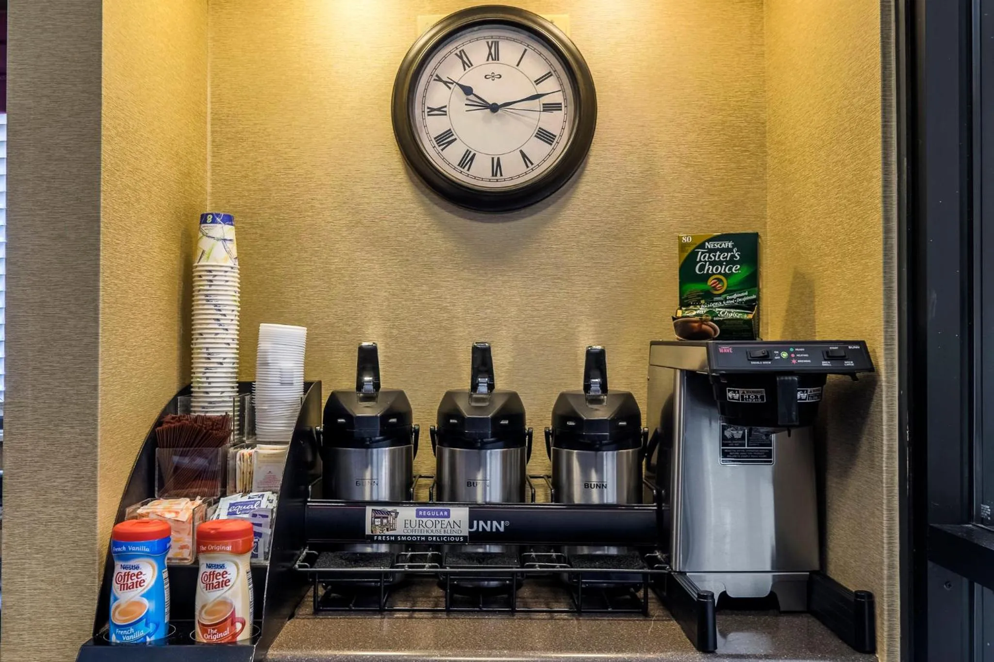 Lobby or reception in Red Roof Inn Tinton Falls-Jersey Shore