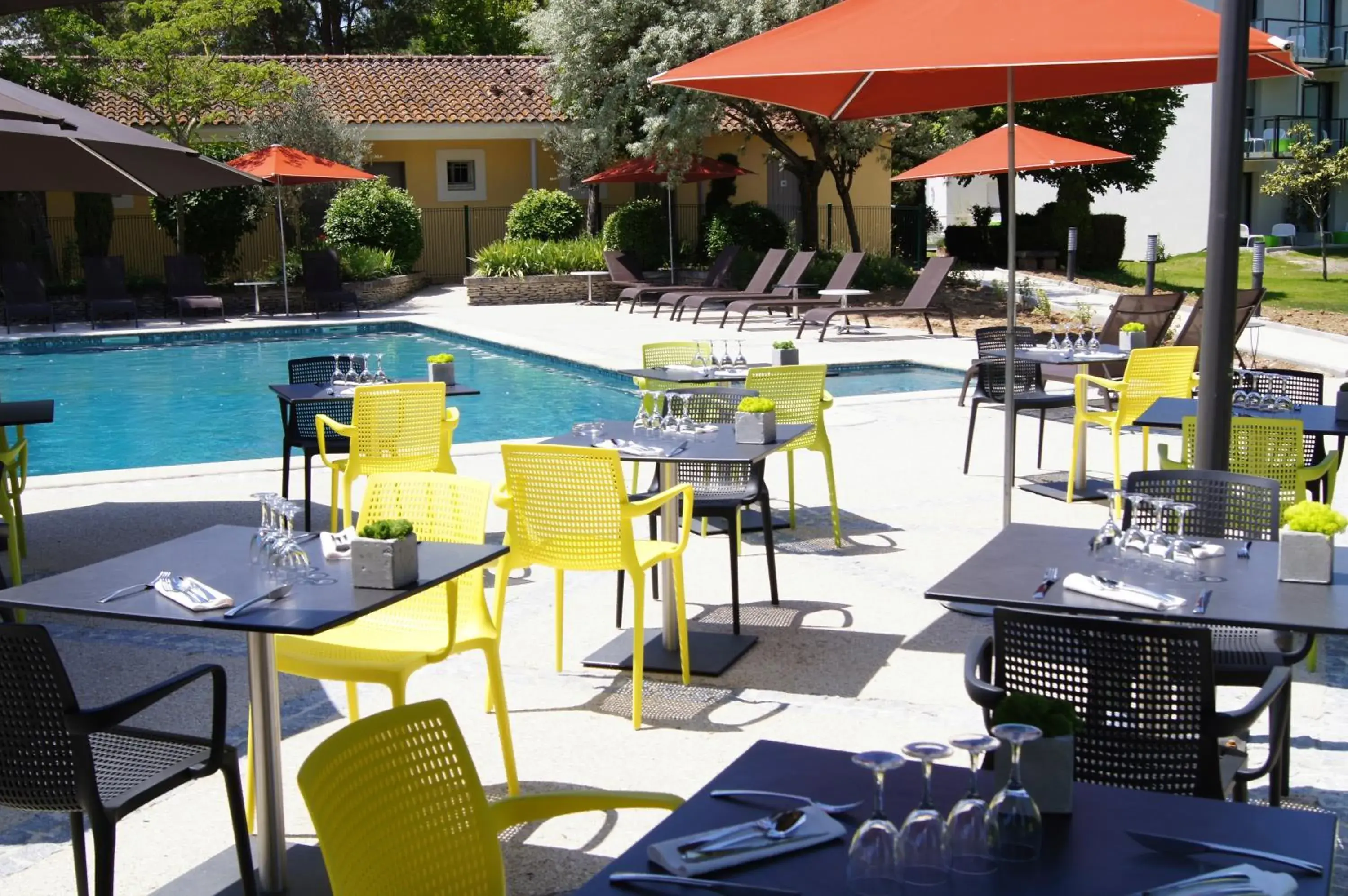 Restaurant/places to eat in SOWELL HOTELS Domaine de la Petite Isle Restaurant/places to eat in SOWELL HOTELS Domaine de la Petite Isle