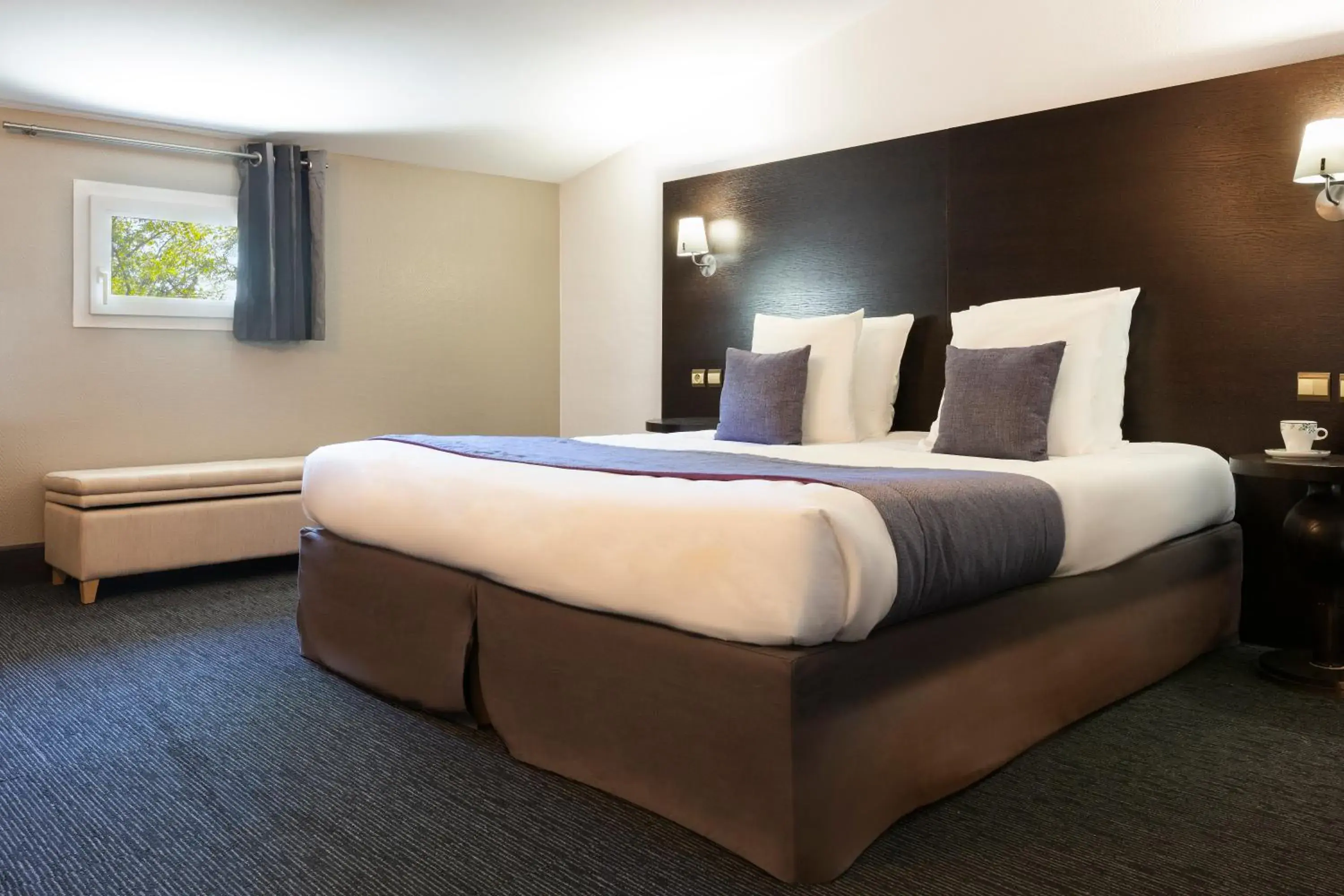 Bedroom, Bed in SOWELL HOTELS Domaine de la Petite Isle Bedroom, Bed in SOWELL HOTELS Domaine de la Petite Isle