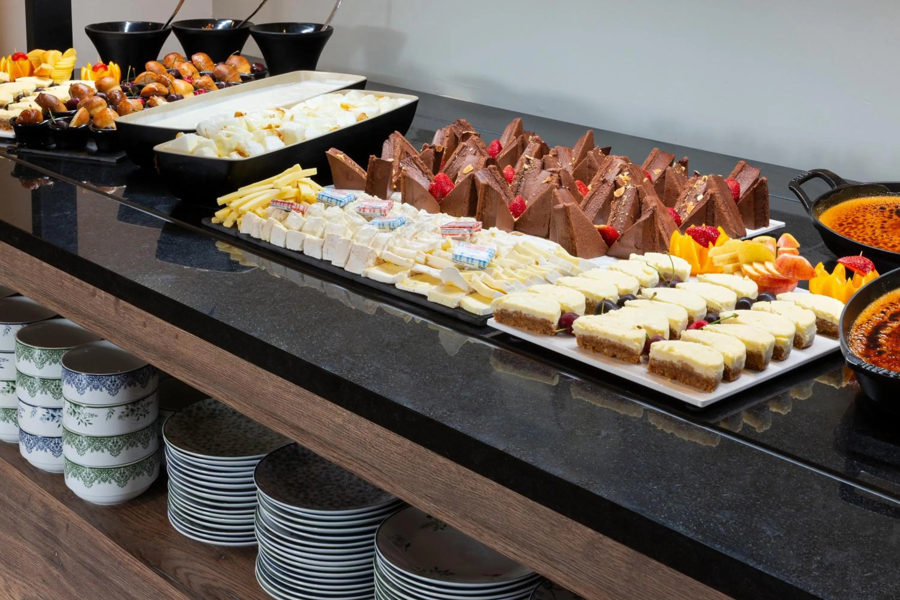 Restaurant/places to eat in SOWELL HOTELS Domaine de la Petite Isle