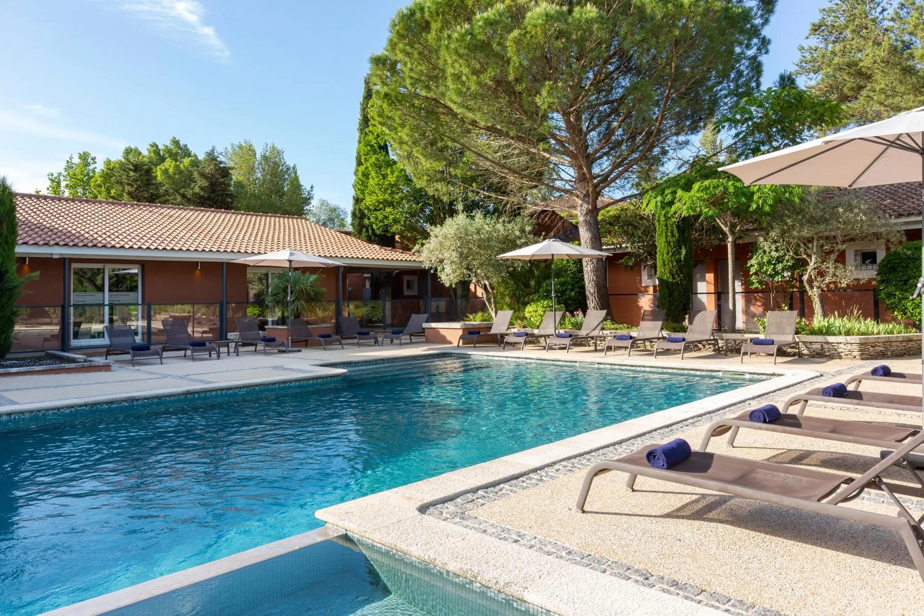 Swimming pool in SOWELL HOTELS Domaine de la Petite Isle