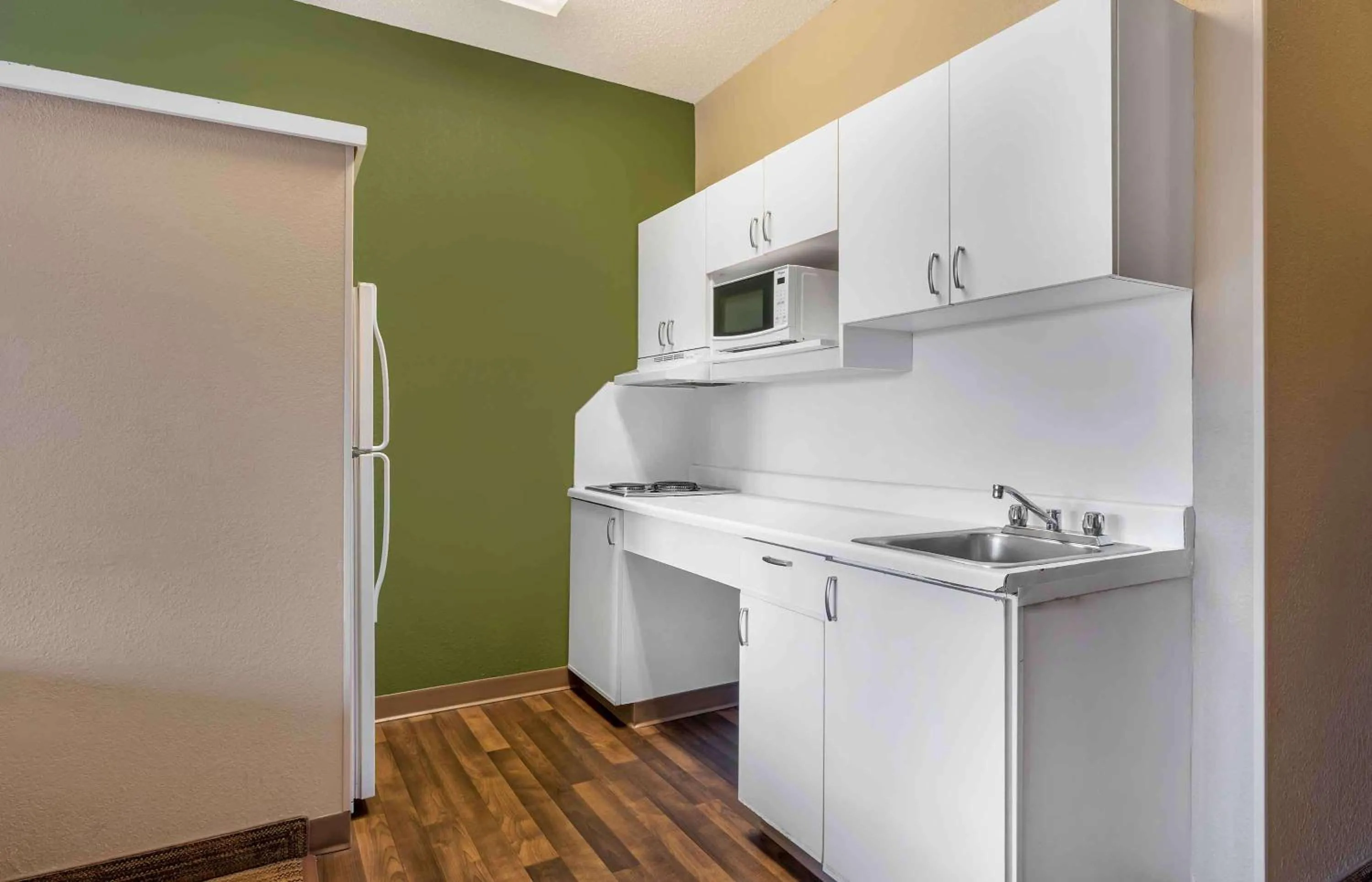 Kitchen or kitchenette in Extended Stay America Suites - Chicago - Burr Ridge