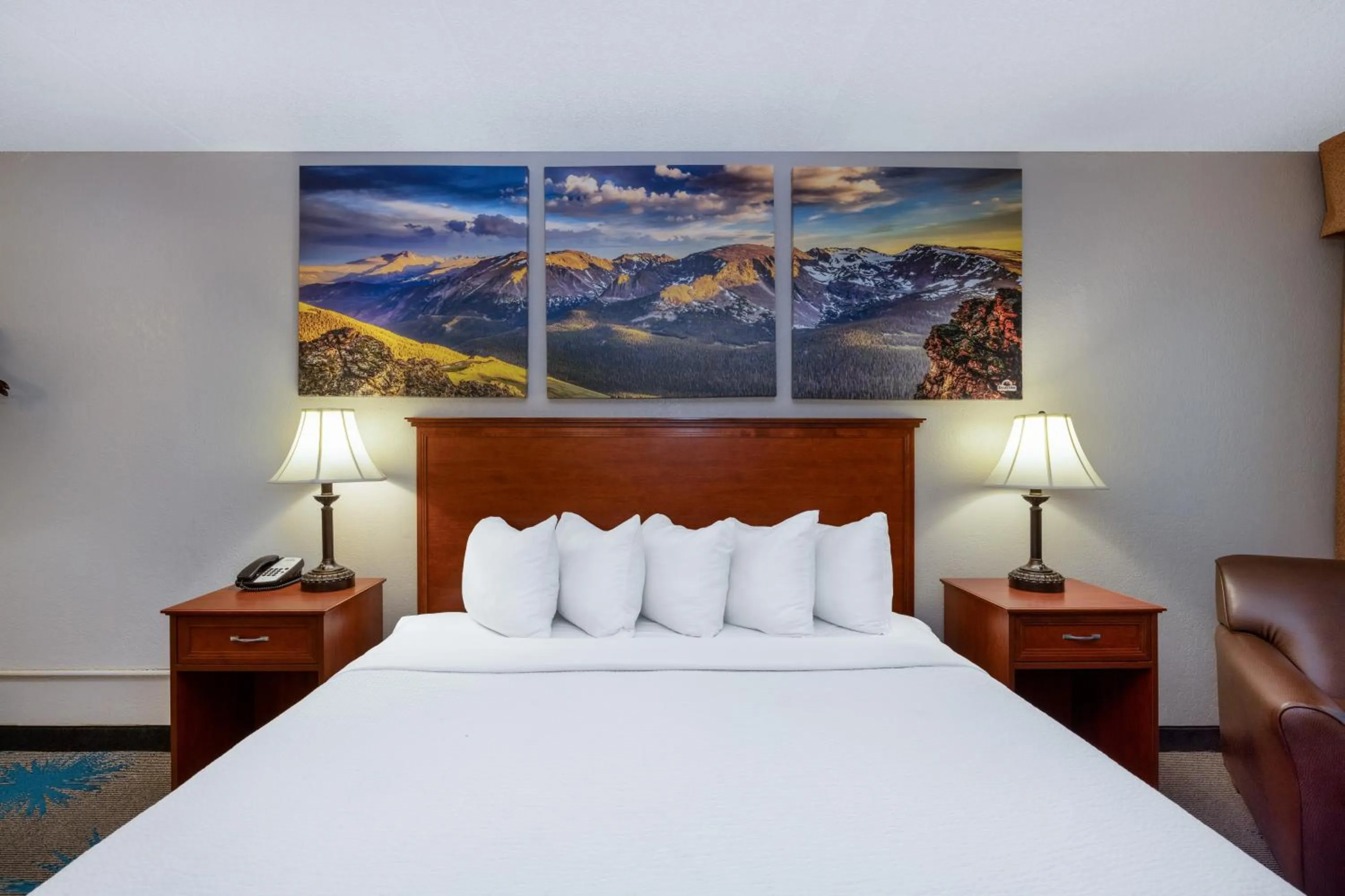 Bed in Days Inn by Wyndham Casper